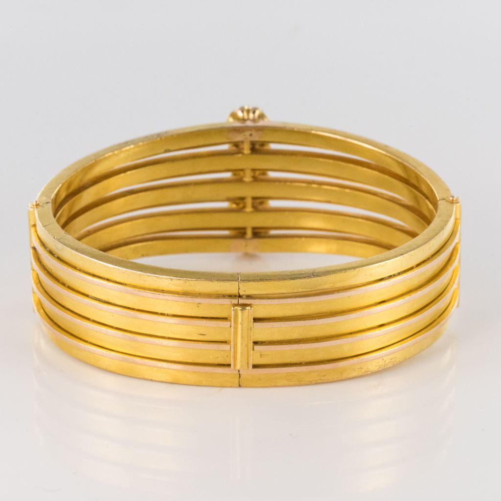 Bracelet jonc en or jaune mat et diamants taille rose du XIXe sicle en vente 8