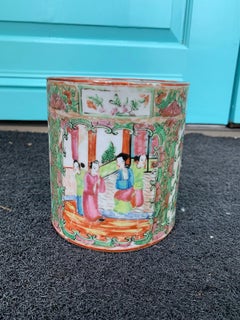 19th Century Rose Medallion Brush Pot