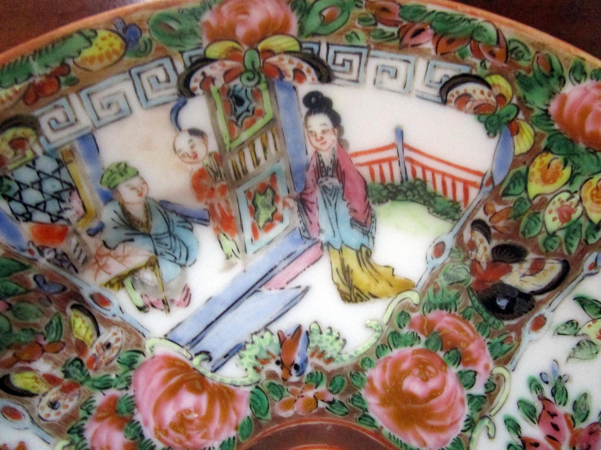 19th Century Rose Medallion Chinese Export Dessert Plate Set of Four 1