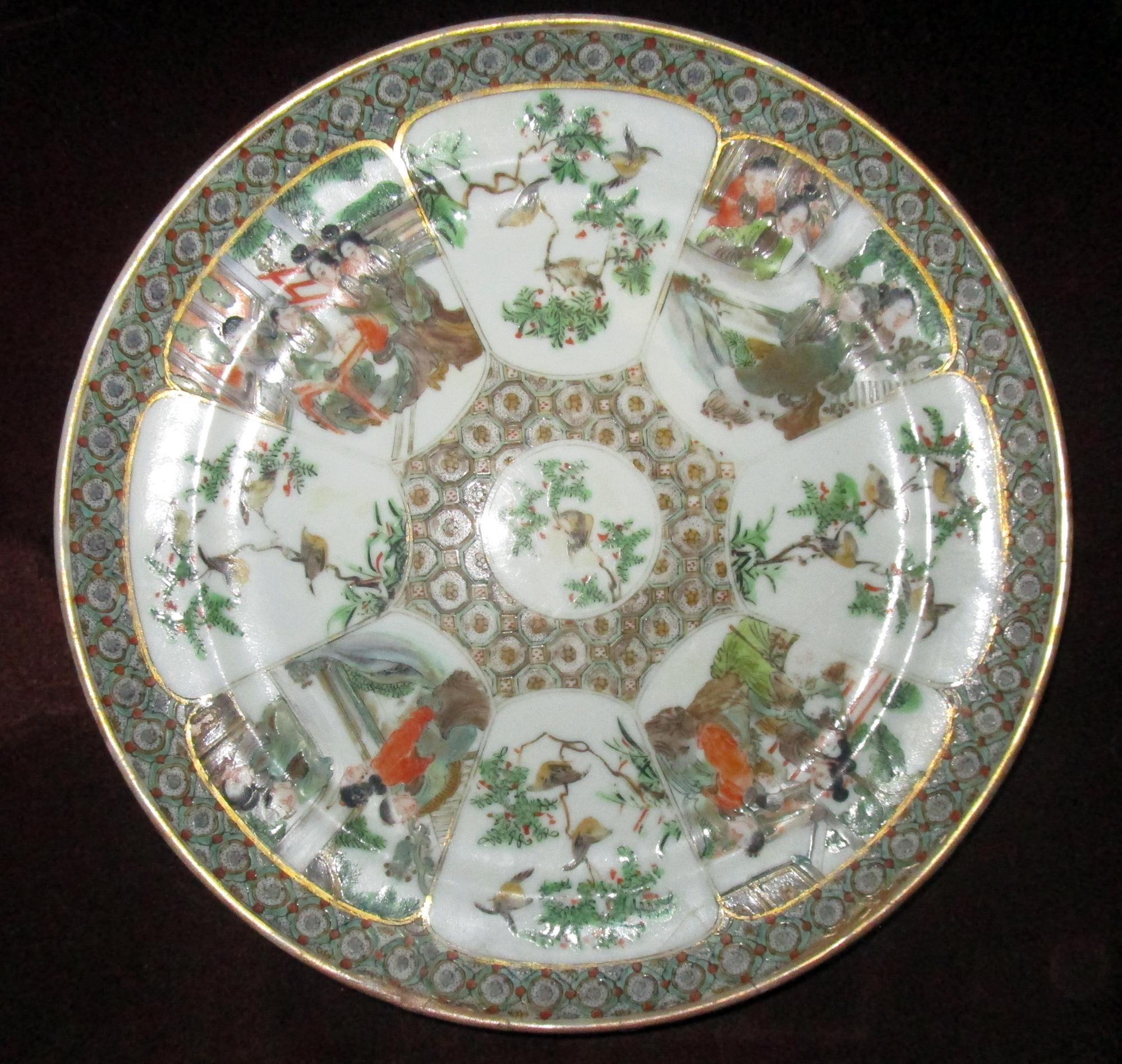 19th Century Rose Medallion Chinese Export Plate 5