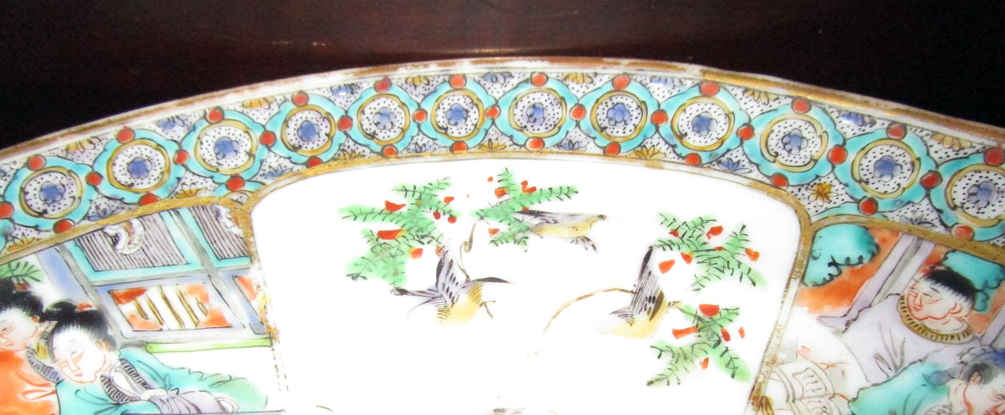 Painted 19th century Rose Medallion Chinese Export Plate Set of Two