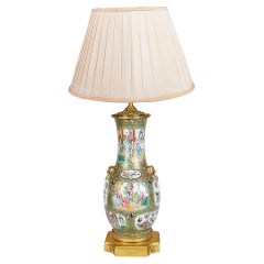 Rose Medaillon-Lampe aus dem 19. Jahrhundert.