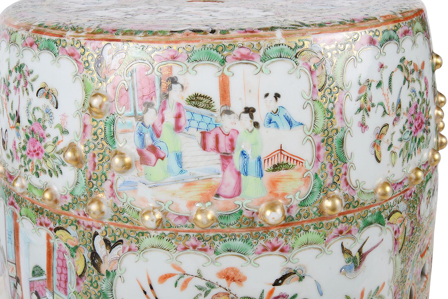 Chinese 19th Century Rose Medallion Porcelain Garden Seat
