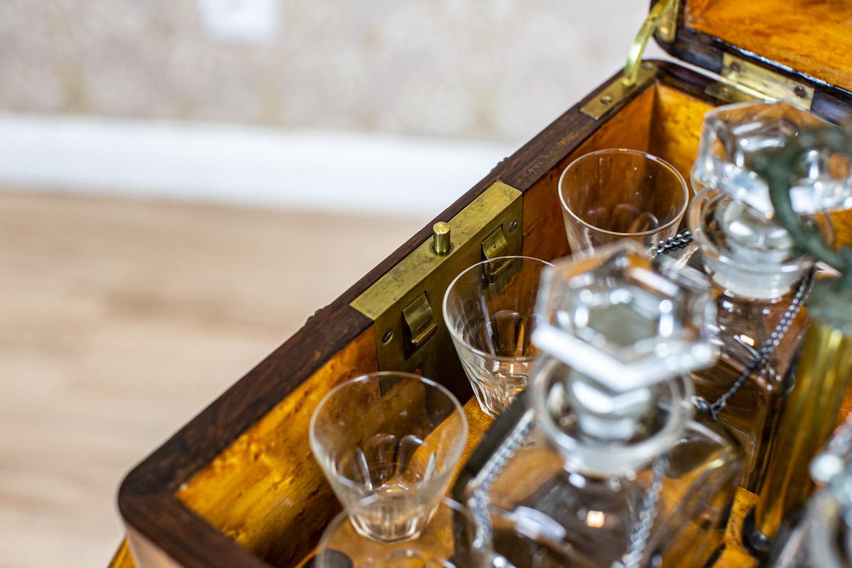 19th-Century Rosewood Box with Liqueur Set 8