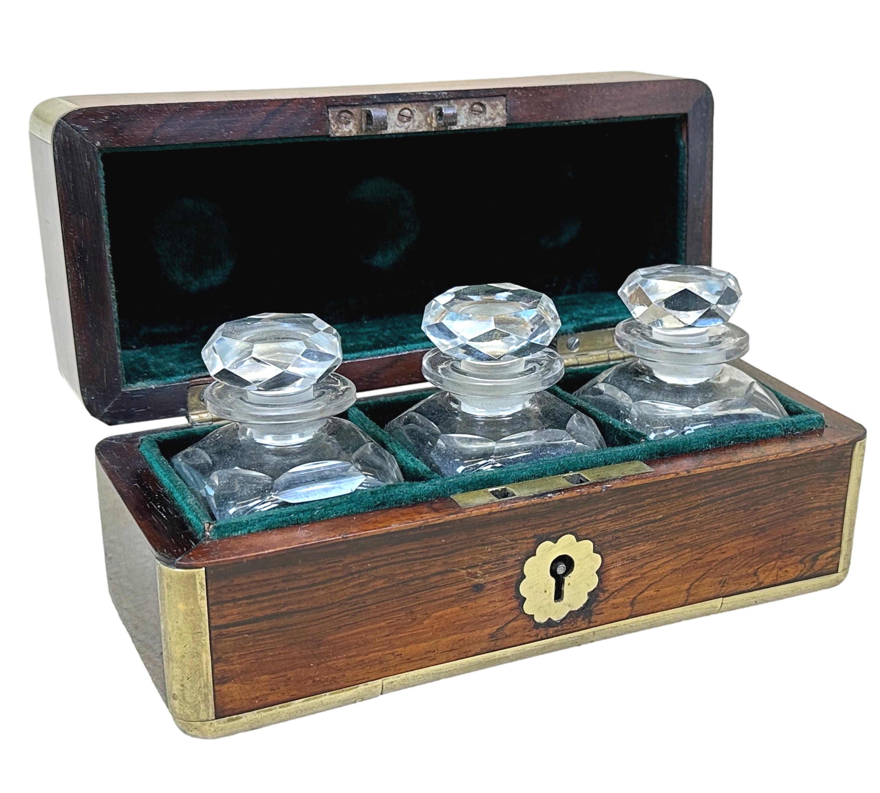19th Century, Rosewood & Brass Scent Box In Good Condition For Sale In Bedfordshire, GB