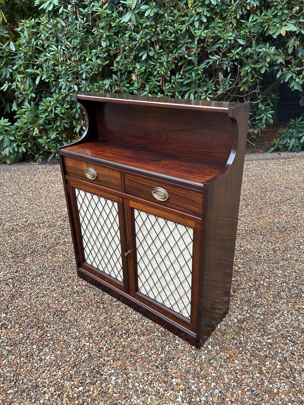 Edoardiano Chiffoniere in palissandro del XIX secolo in vendita