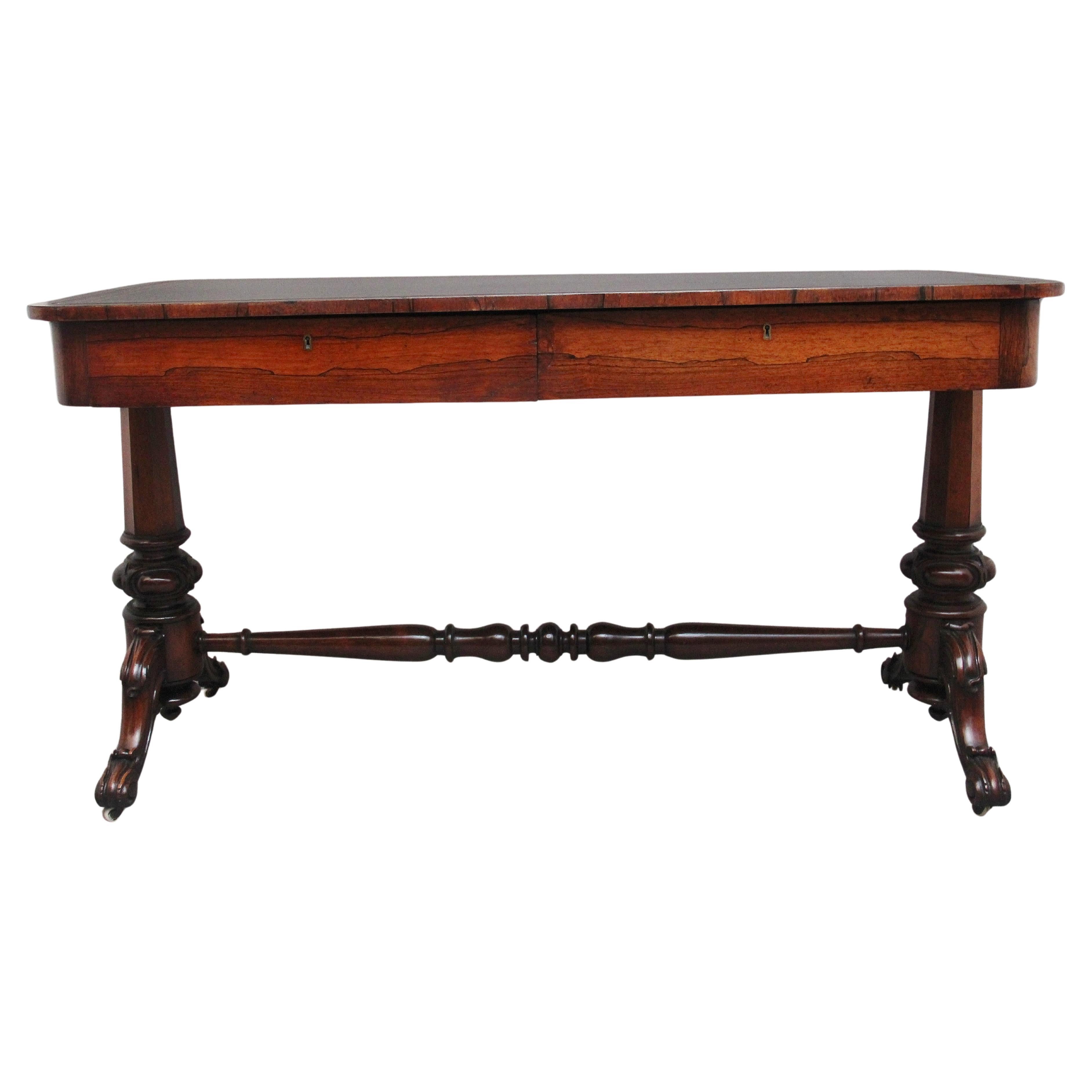 Table de bibliothèque en bois de rose du 19ème siècle
