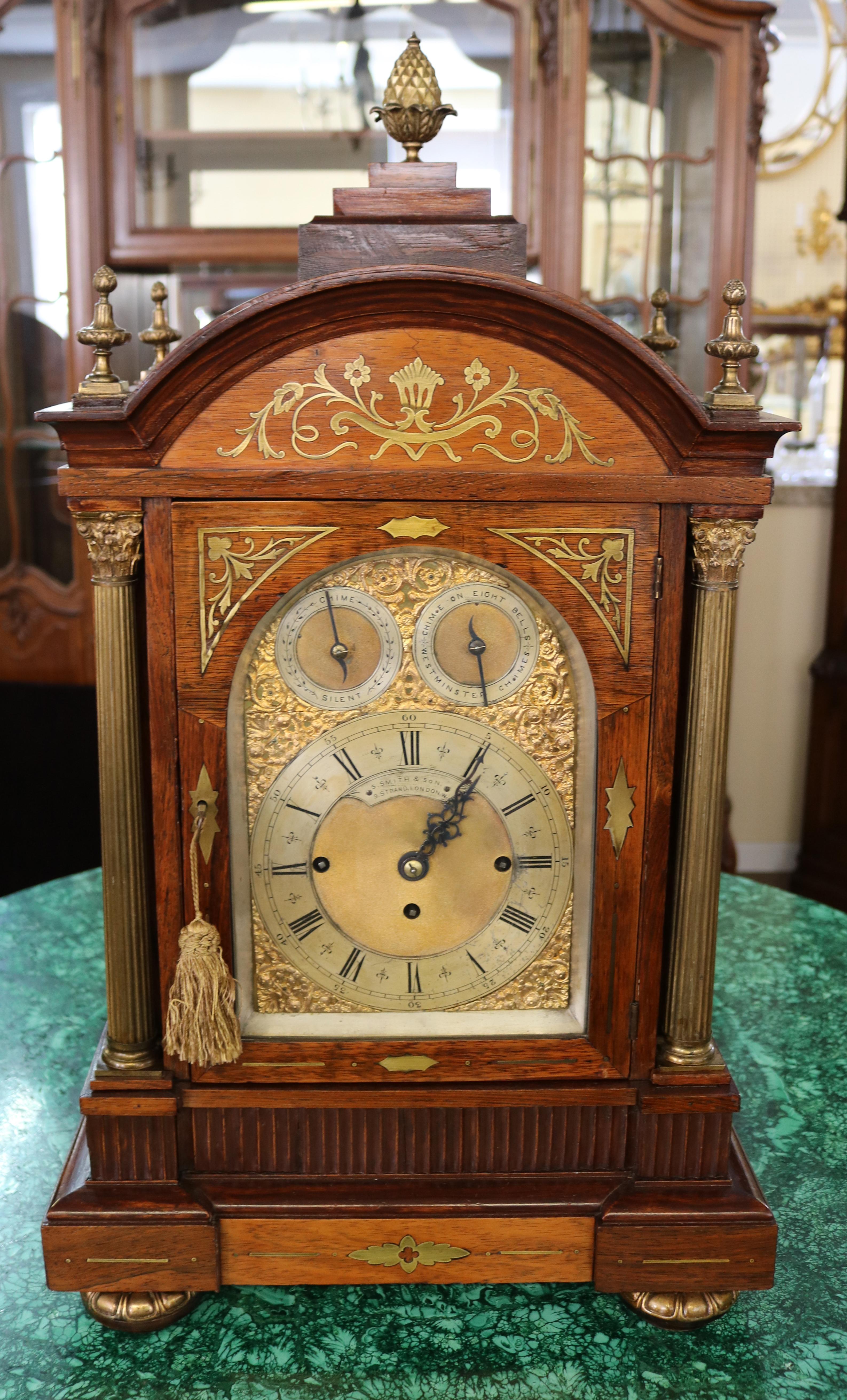 Horloge de cheminée musicale en bois de rose du 19e siècle par S. Smith & Sons London

Dimensions : 29