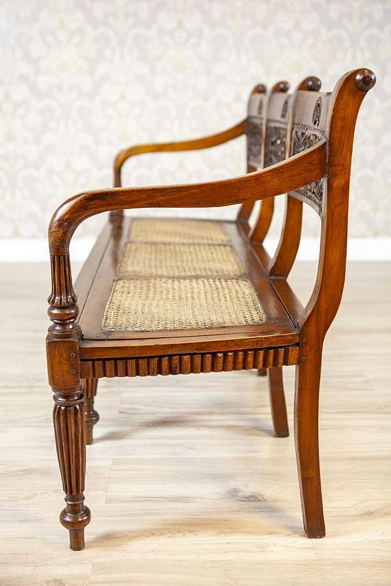 19th Century Rosewood Parlor Set with Carved Backrests In Good Condition For Sale In Opole, PL