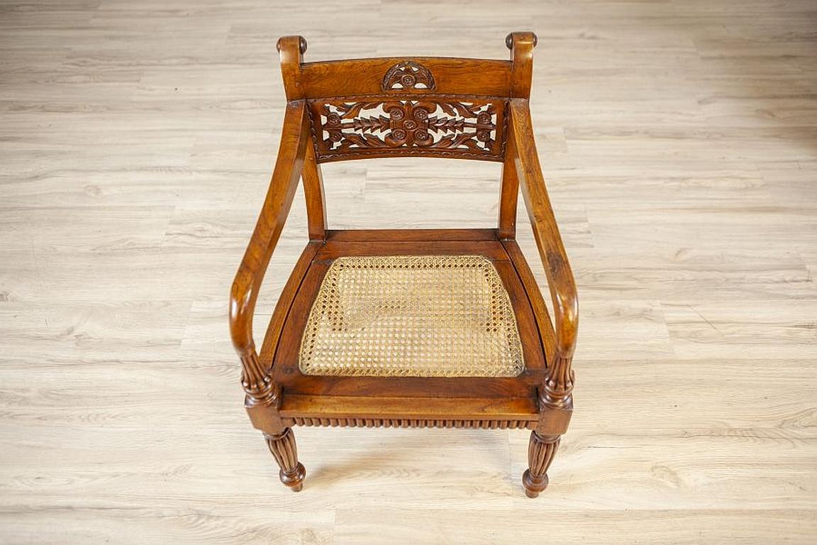 19th Century Rosewood Parlor Set with Carved Backrests For Sale 6