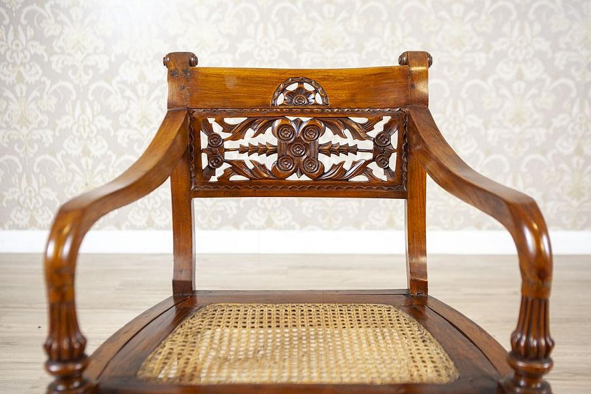19th Century Rosewood Parlor Set with Carved Backrests For Sale 8