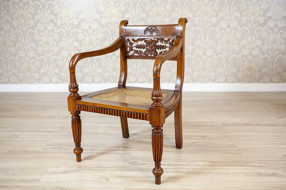 19th Century Rosewood Parlor Set with Carved Backrests For Sale 4