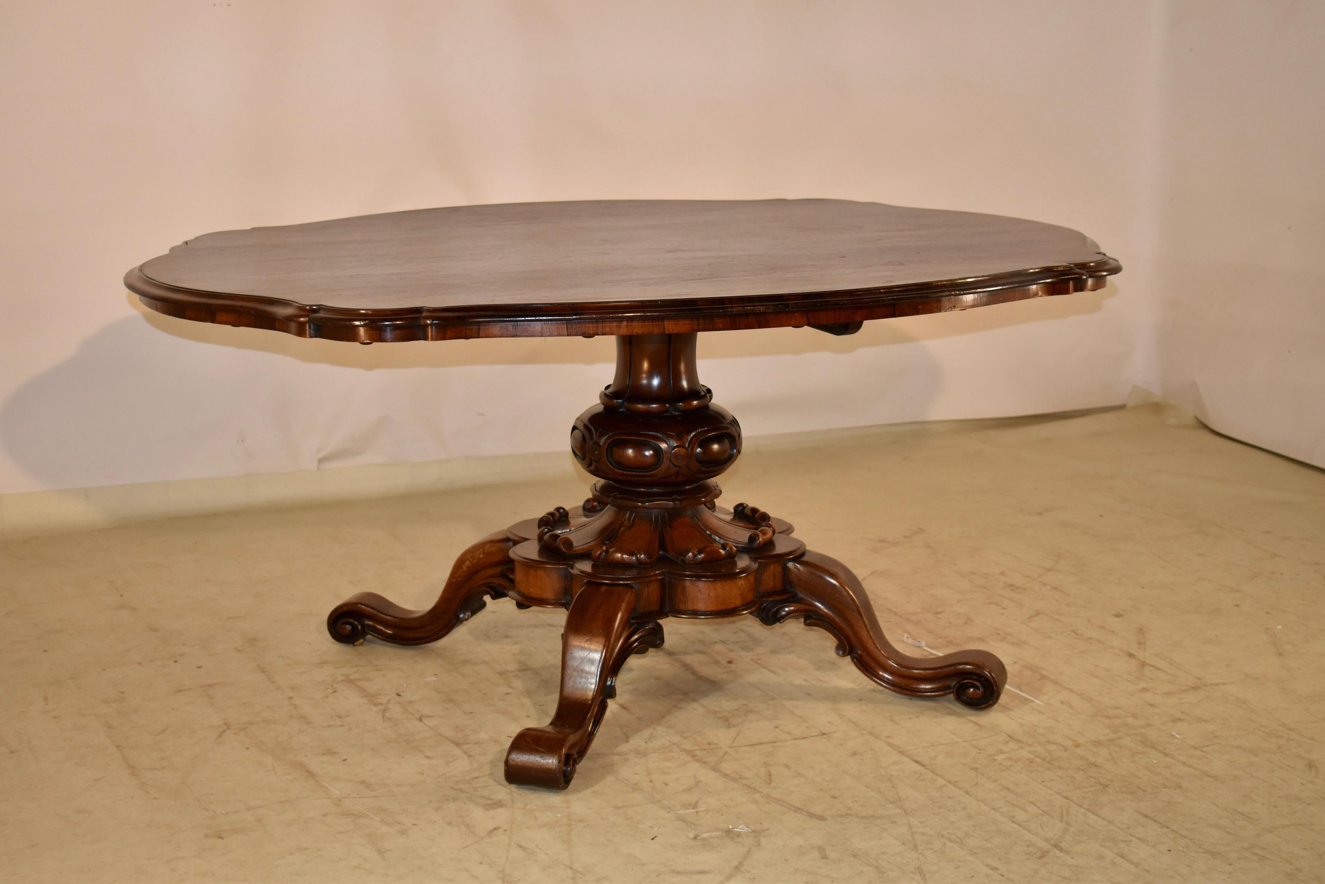 Table à plateau basculant en palissandre du XIXe siècle en vente 3