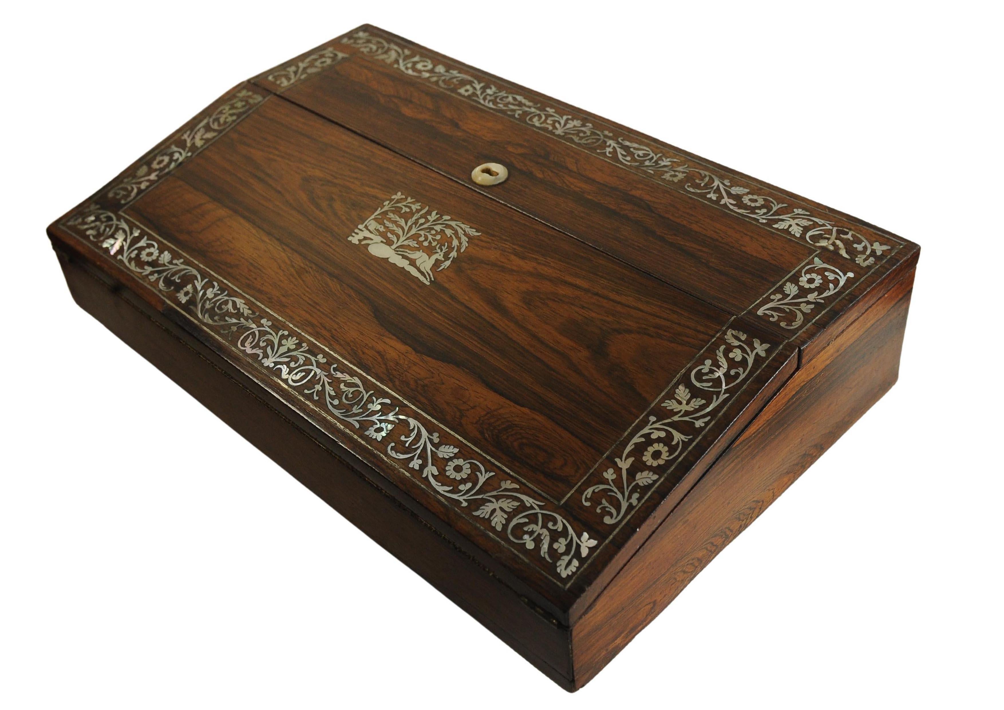 19th Century Rosewood Writing Slope Decorated With Beautiful Inlay Throughout For Sale 4