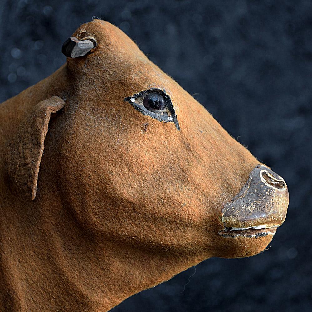19th century Roullet et Decamps Automaton cow
We are proud to offer a rare circa 1880 automaton mooing cow, attributed to Roullet et Decamps and large. This item is rare due to its fully working condition, large size and overall condition. A