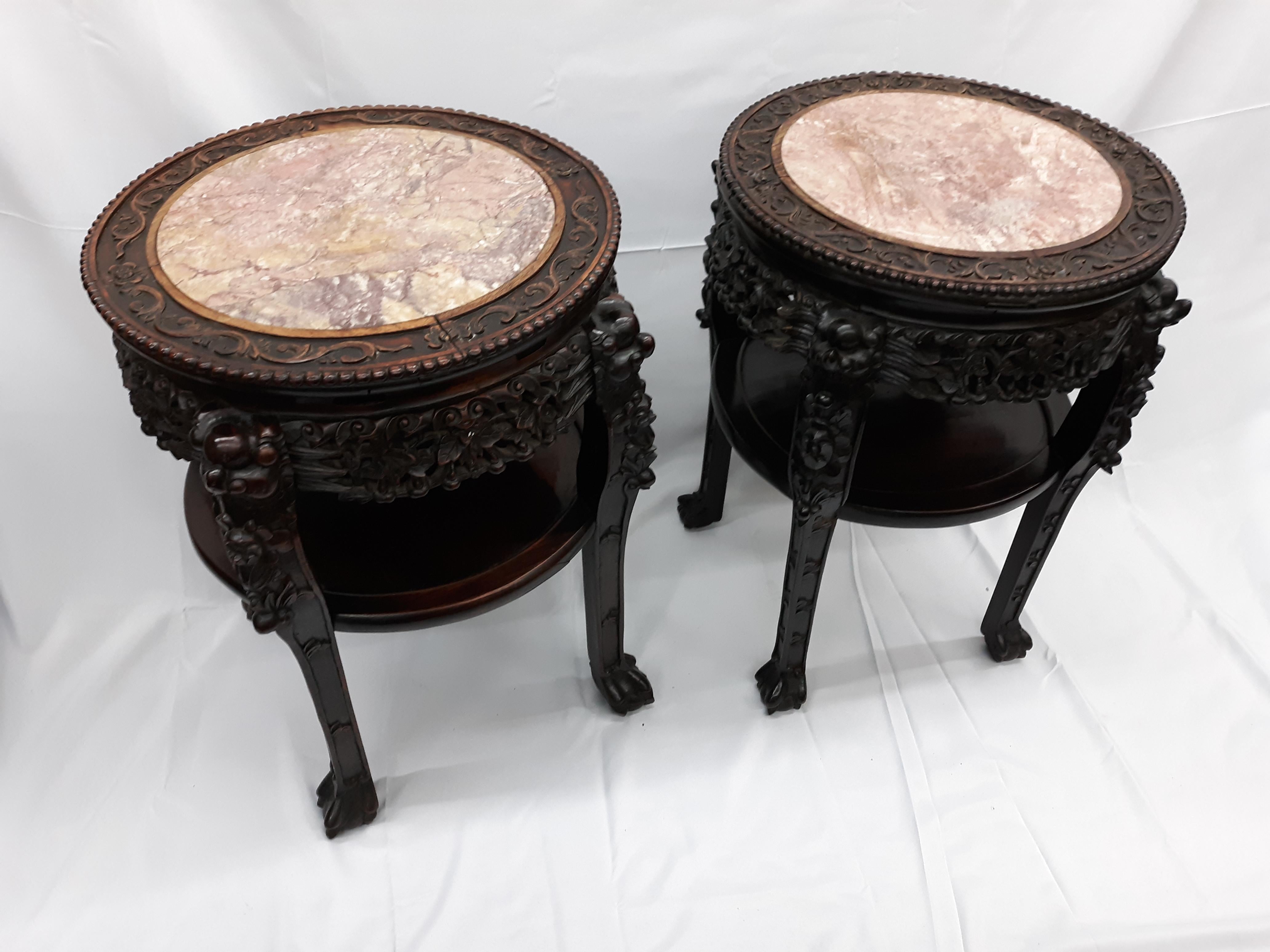 19th Century Round Antique Chinese Carved Hardwood Table Marble Top In Good Condition For Sale In Lakewood, NJ