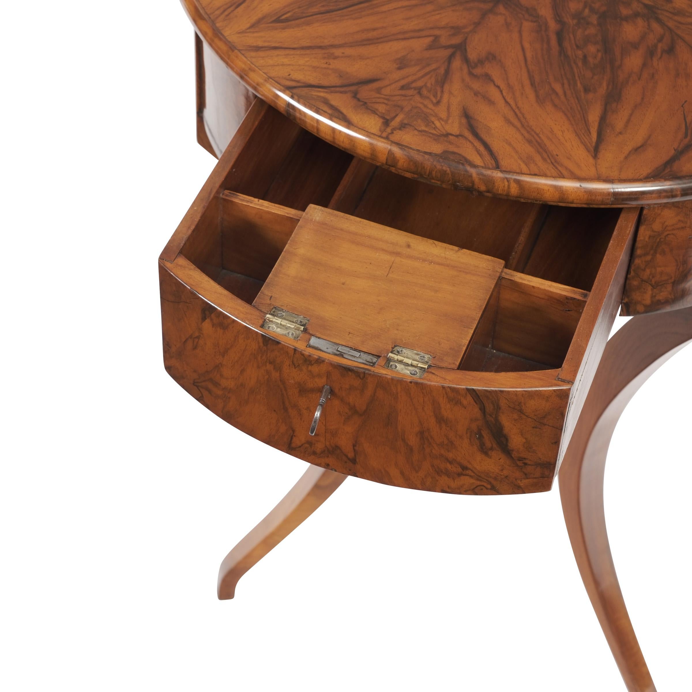 German 19th Century round Biedermeier Sewing Side Table Walnut and Walnut Root Veneer For Sale