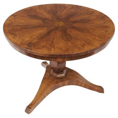 19th Century round Biedermeier Table Nutwood 