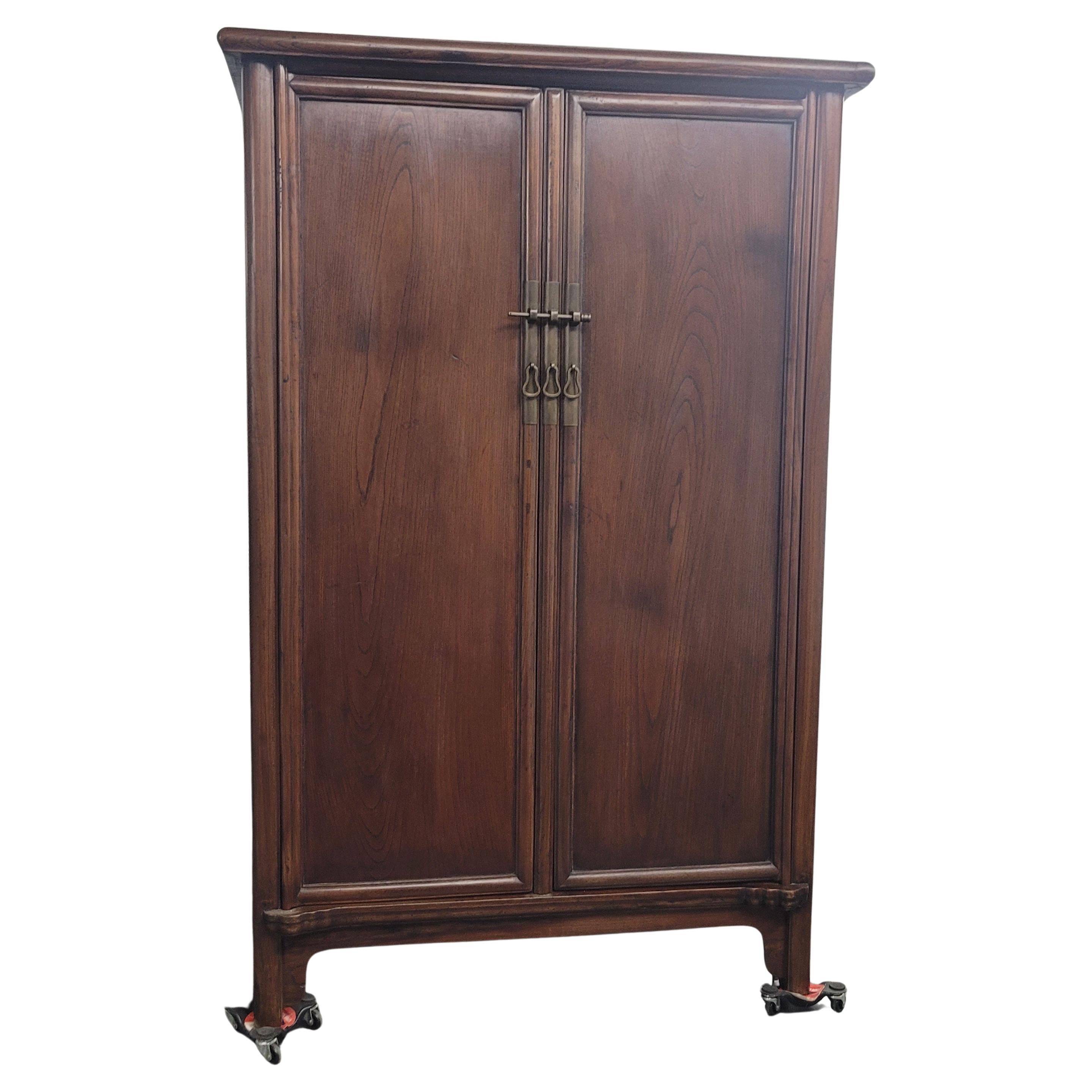 19th Century Round Cornered Cabinet For Sale