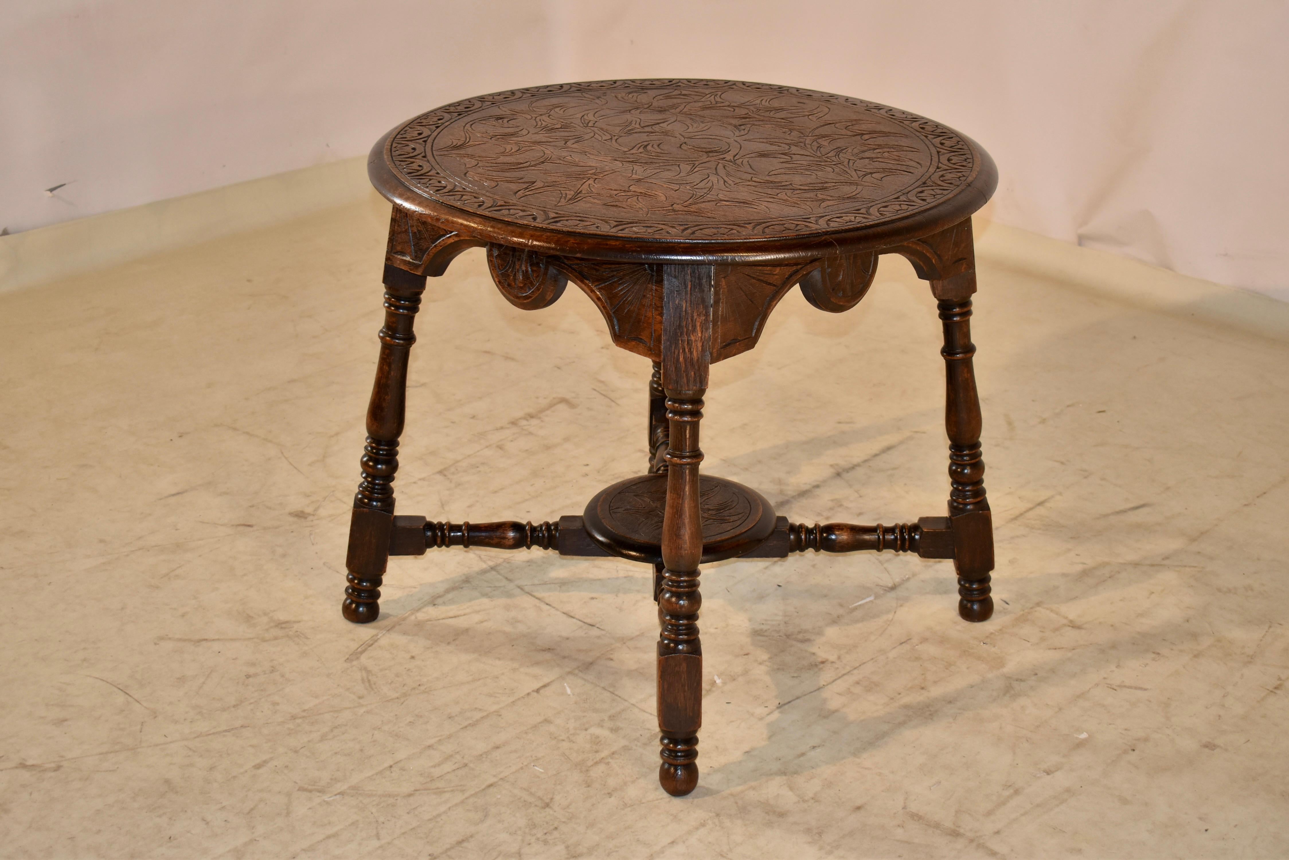 Oak 19th Century Round English Side Table