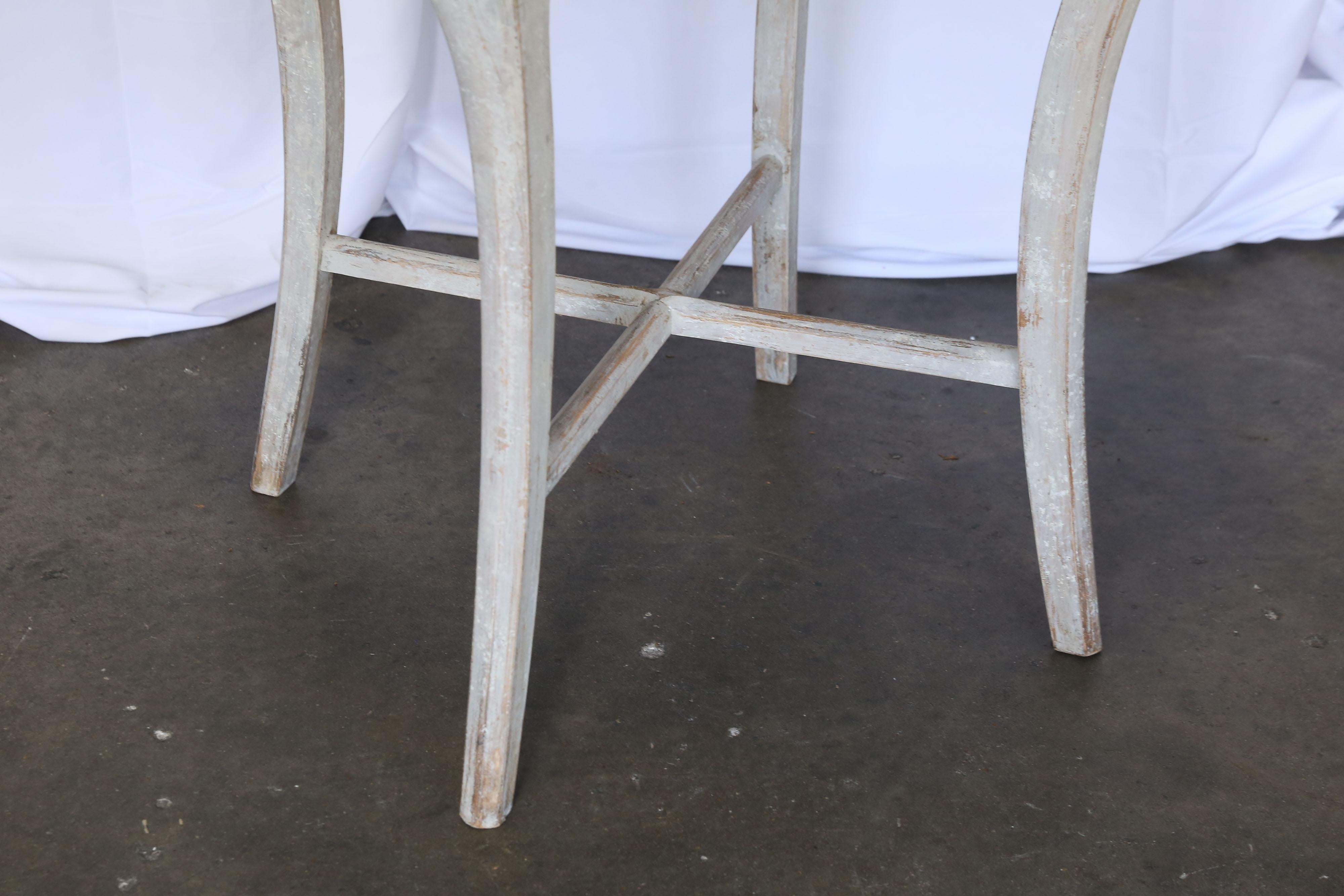 Swedish 19th Century Round Gustavian Table For Sale