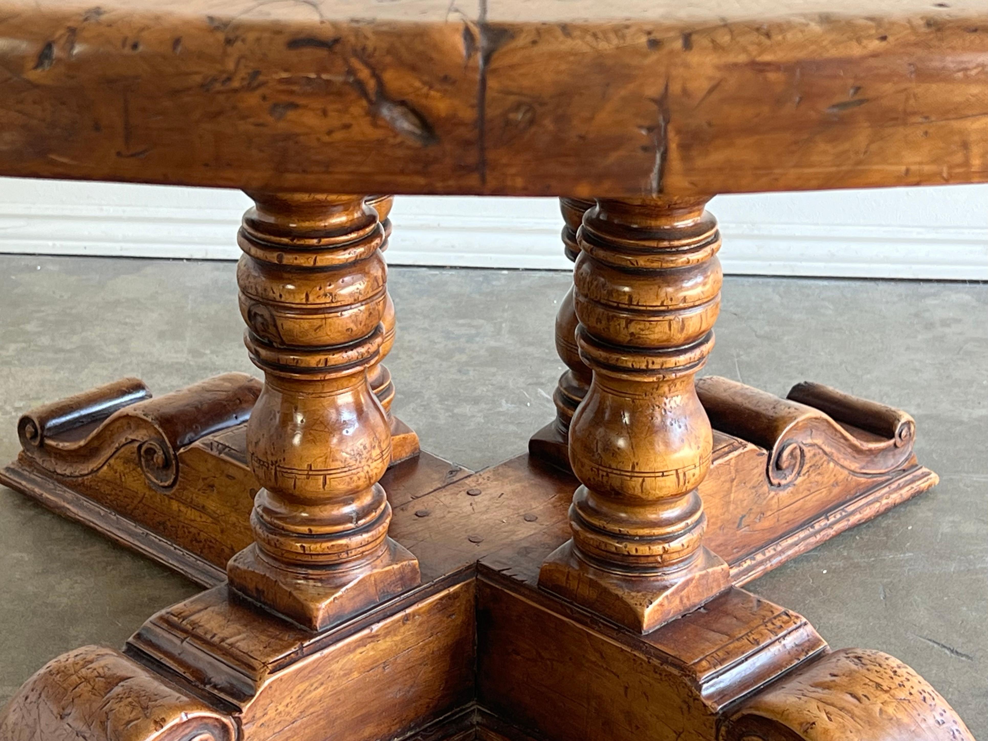 19th Century Round Inlaid Dining Table In Distressed Condition In Los Angeles, CA