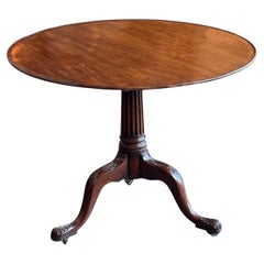 Mesas de madera para servir