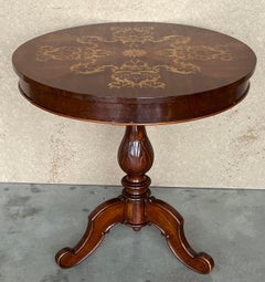 19th Century Round Marquetry Pedestal Italian Table