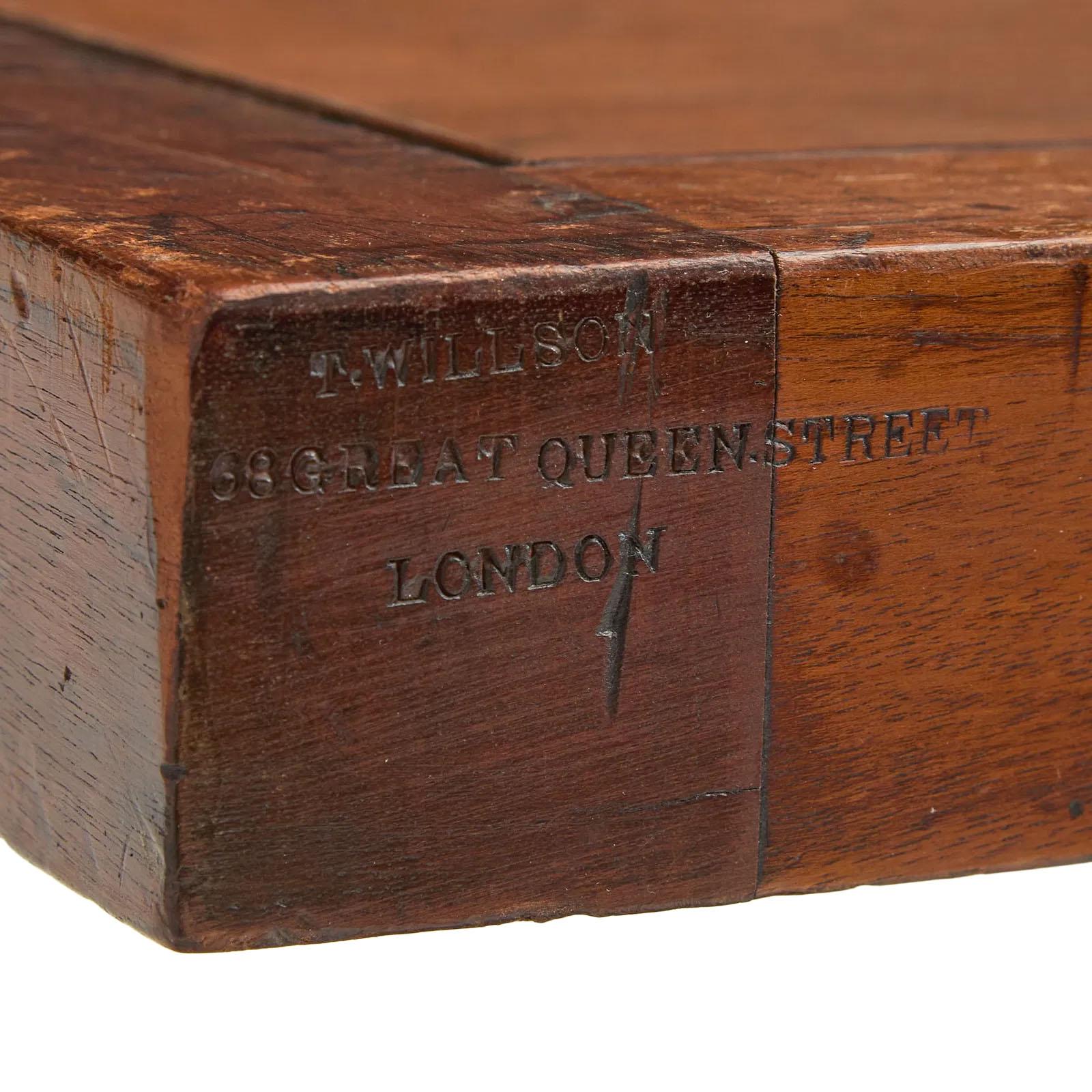 19th Century Round Regency Dining Table siglo XIX en venta