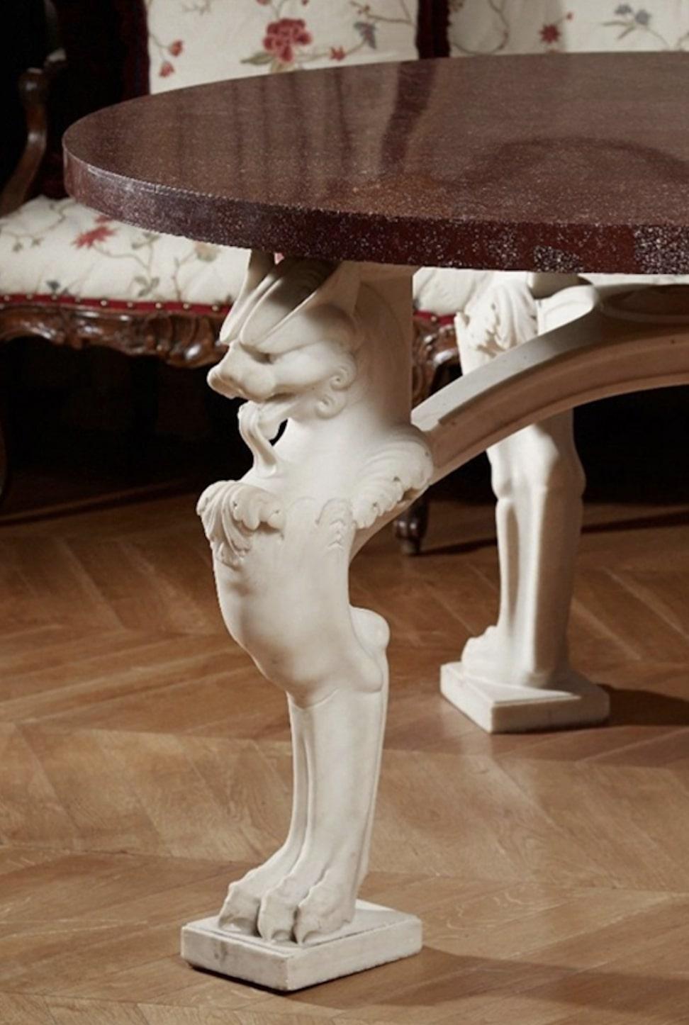 italien Top de table rond du 19ème siècle en porphyre égyptien en vente