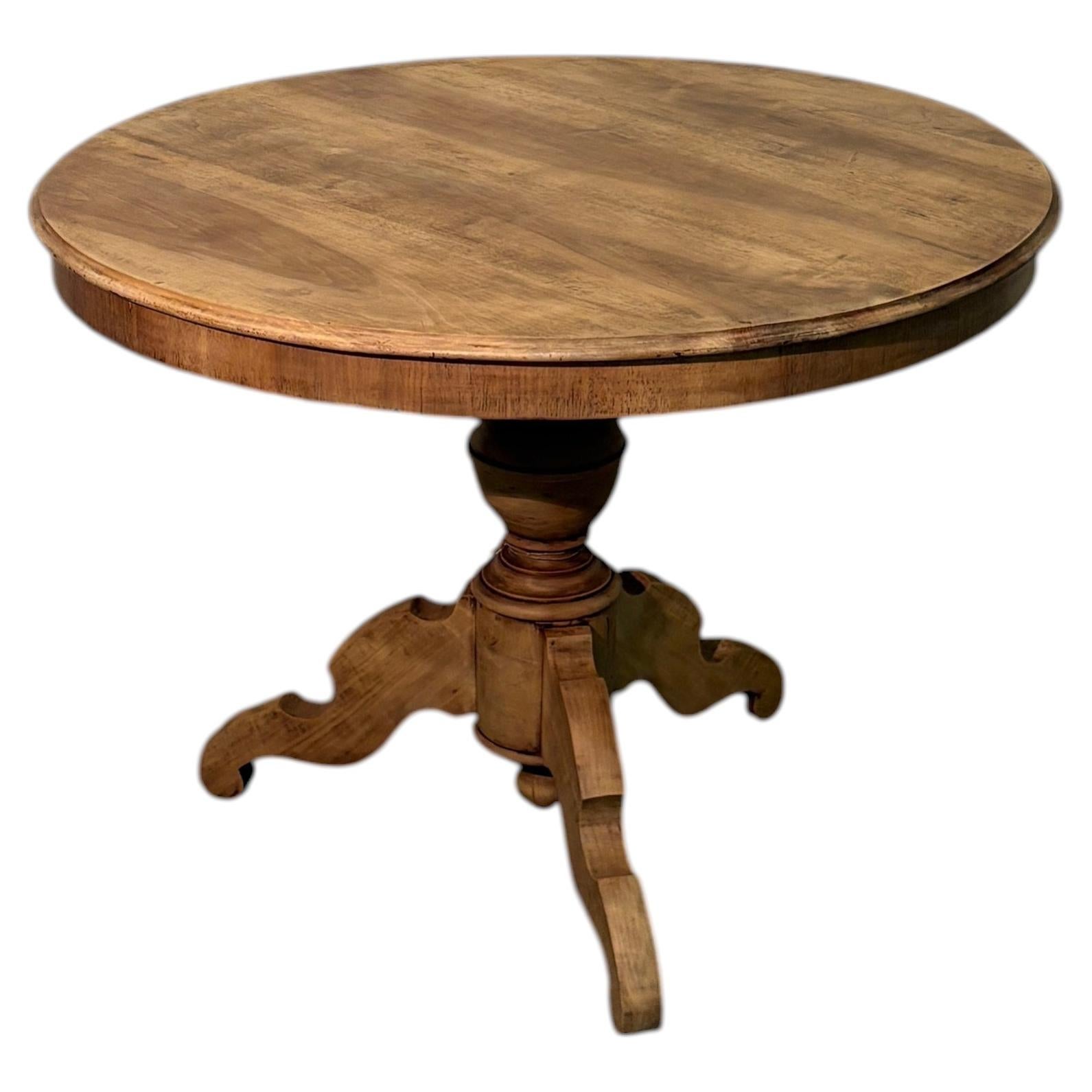 19th-Century Round Walnut Table with Detachable Top