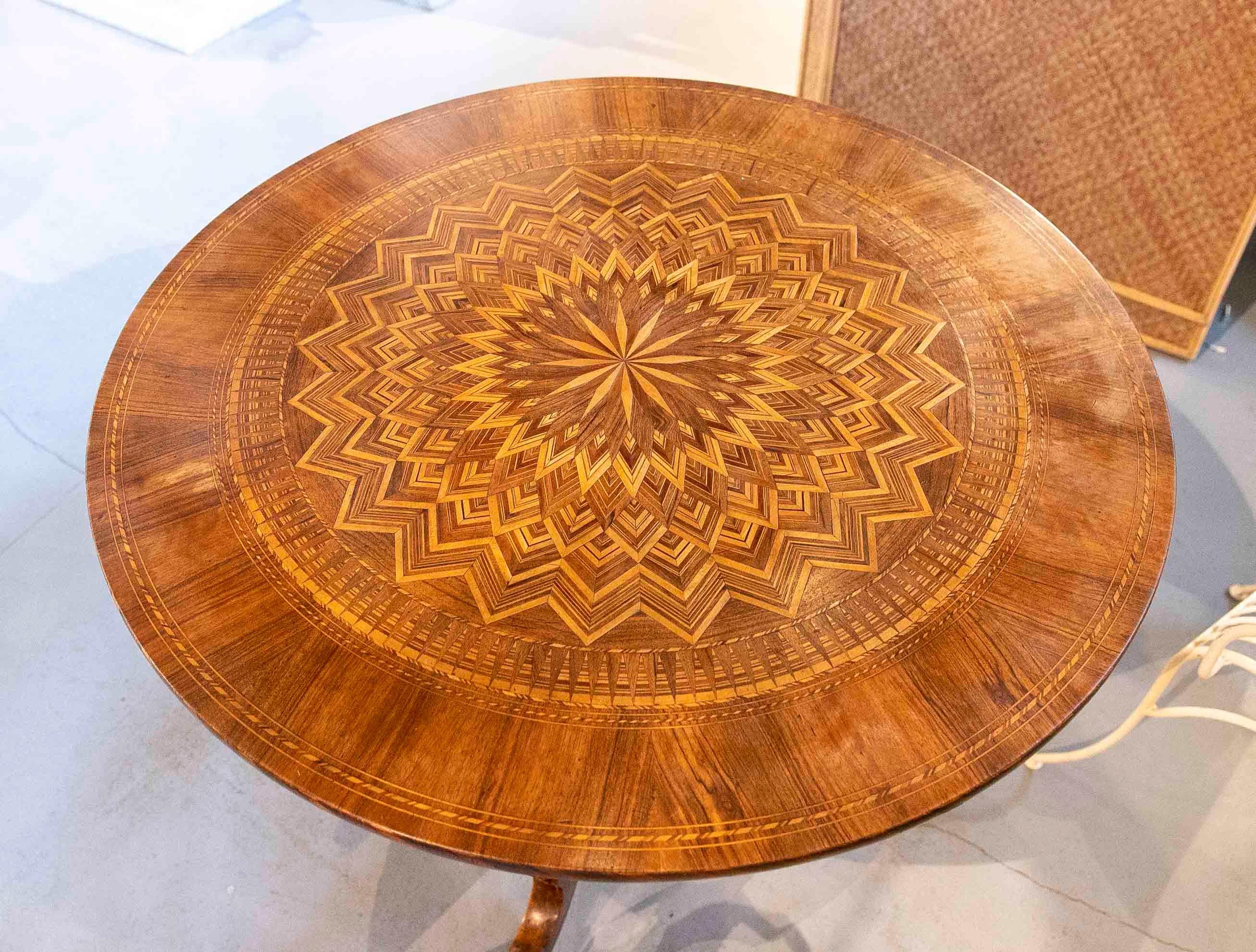 19th Century Round Wooden Table with Inlaid Table Top and Legs For Sale 12