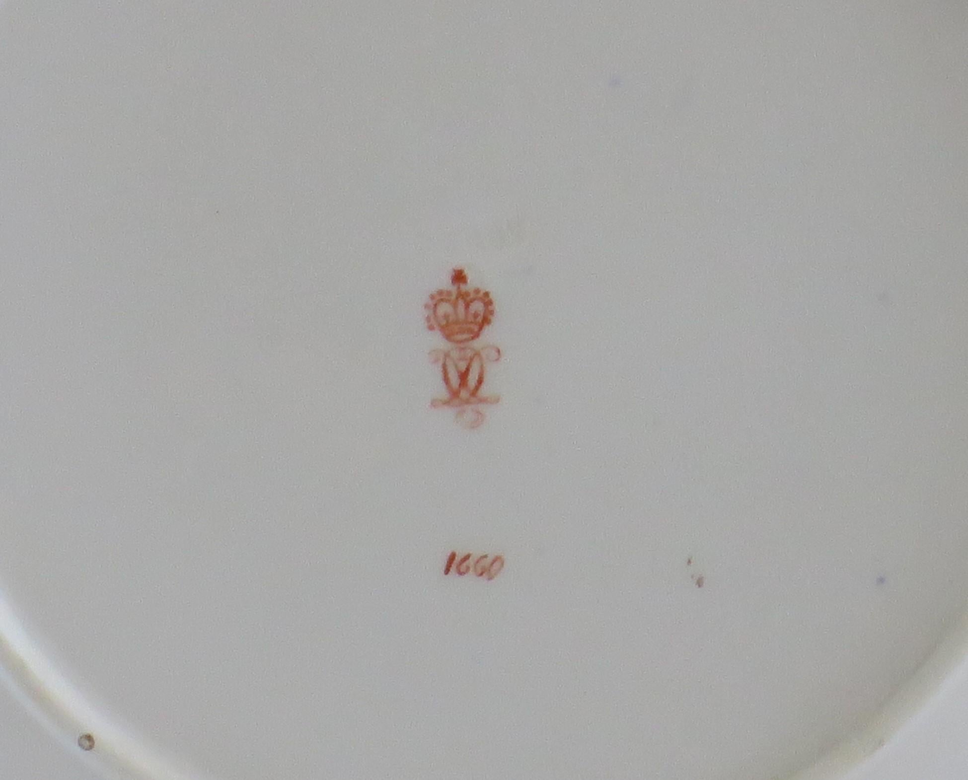 19th Century Royal Crown Derby Porcelain Desert Plate Ptn 1660, circa 1890 5