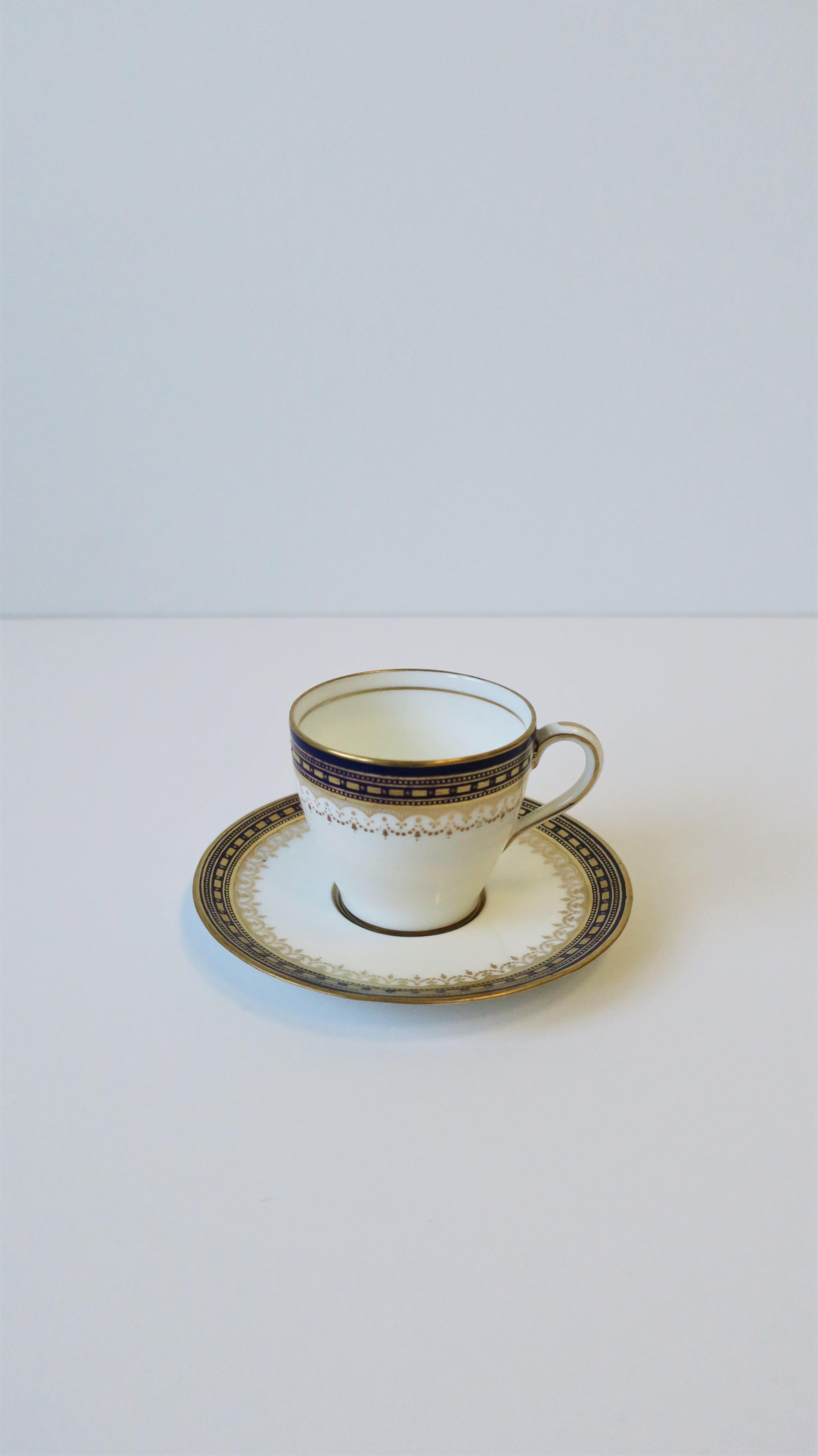 demitasse tea cups