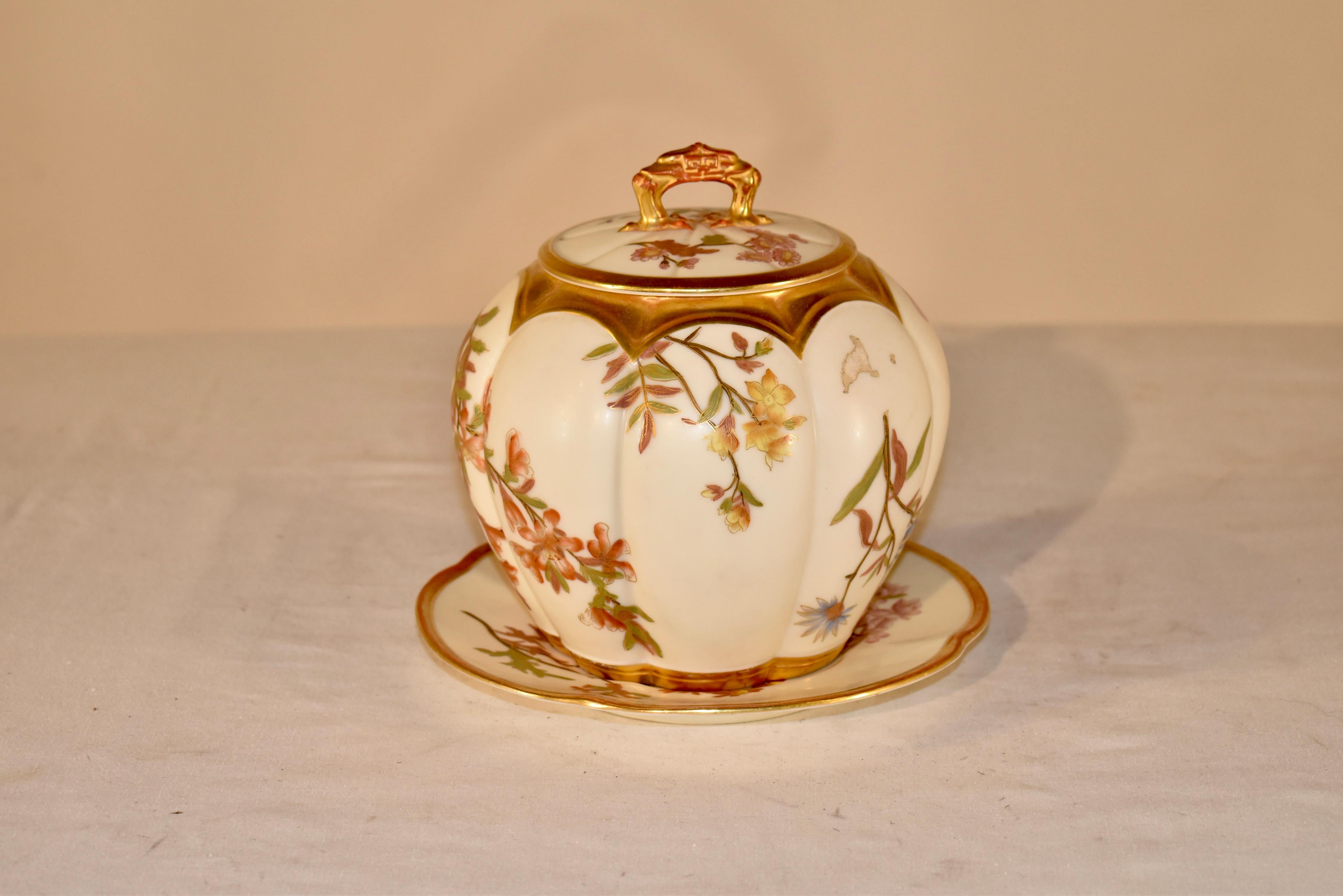 English 19th Century Royal Worcester Biscuit Box with Under Tray For Sale