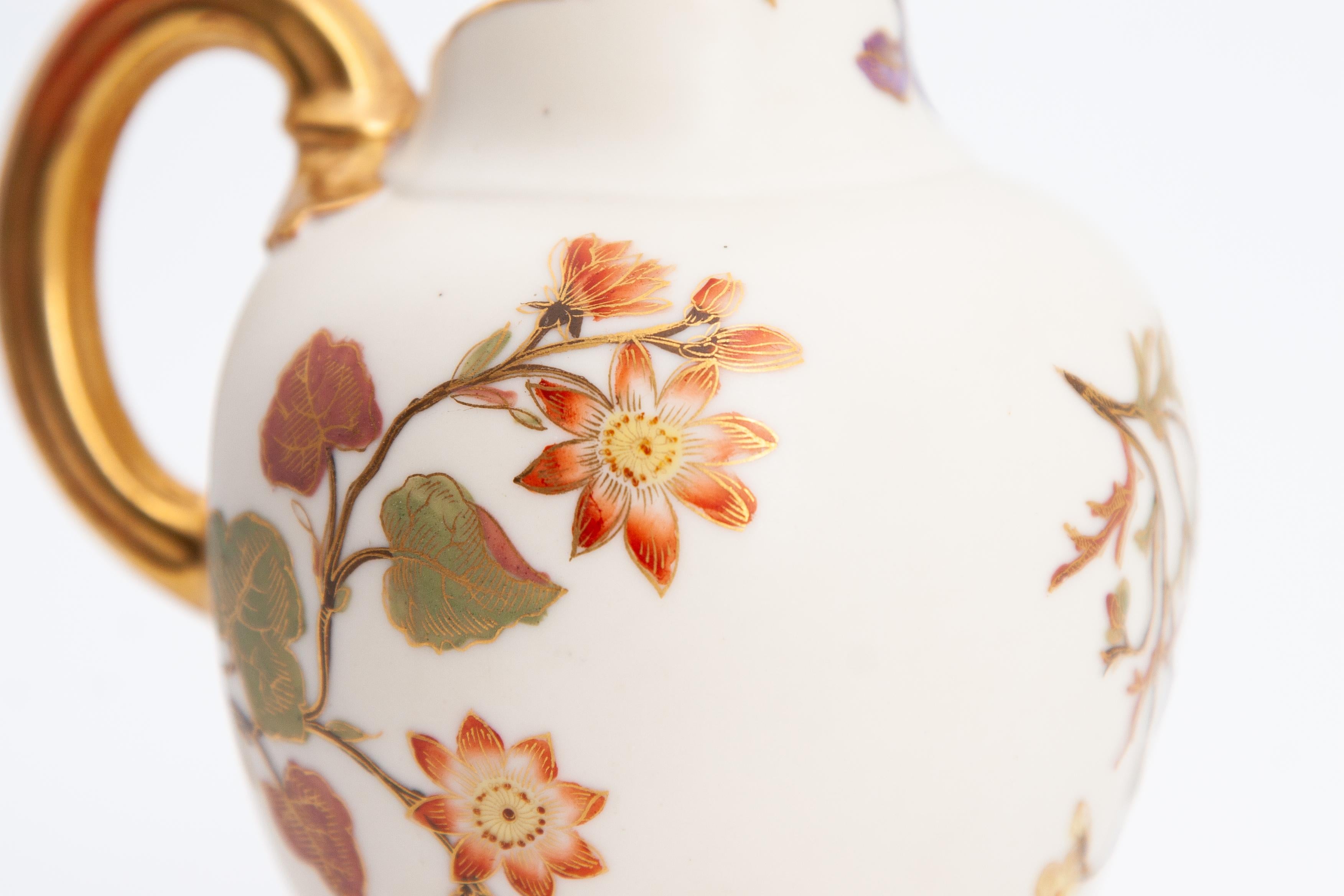19th Century Royal Worcester Blush Porcelain Pitcher In Excellent Condition For Sale In Fort Lauderdale, FL
