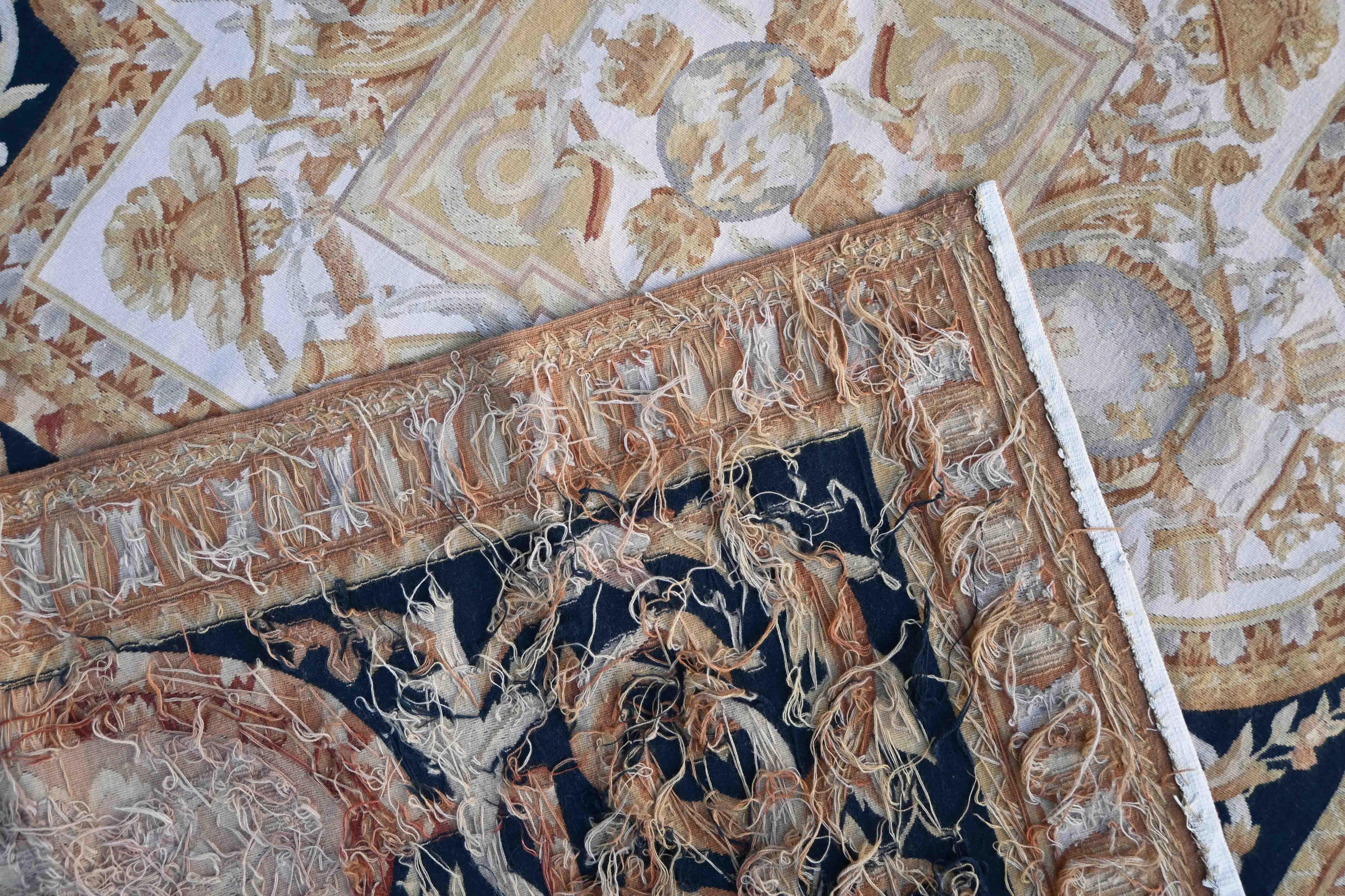 19th Century rug  style Aubusson French Napoleon III - 280x184 - No. 1521 For Sale 1
