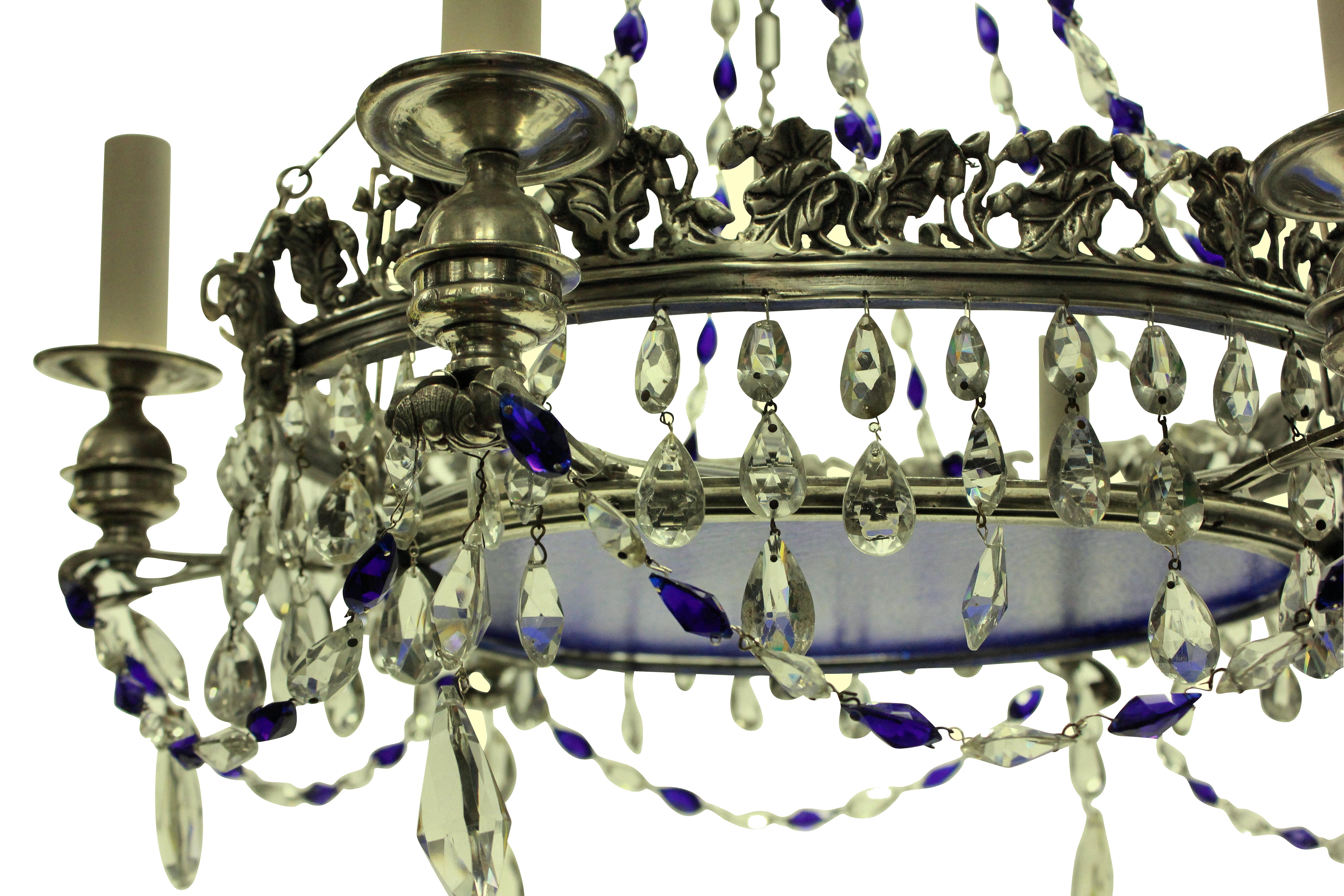 19th Century Russian Chandelier In Good Condition In London, GB