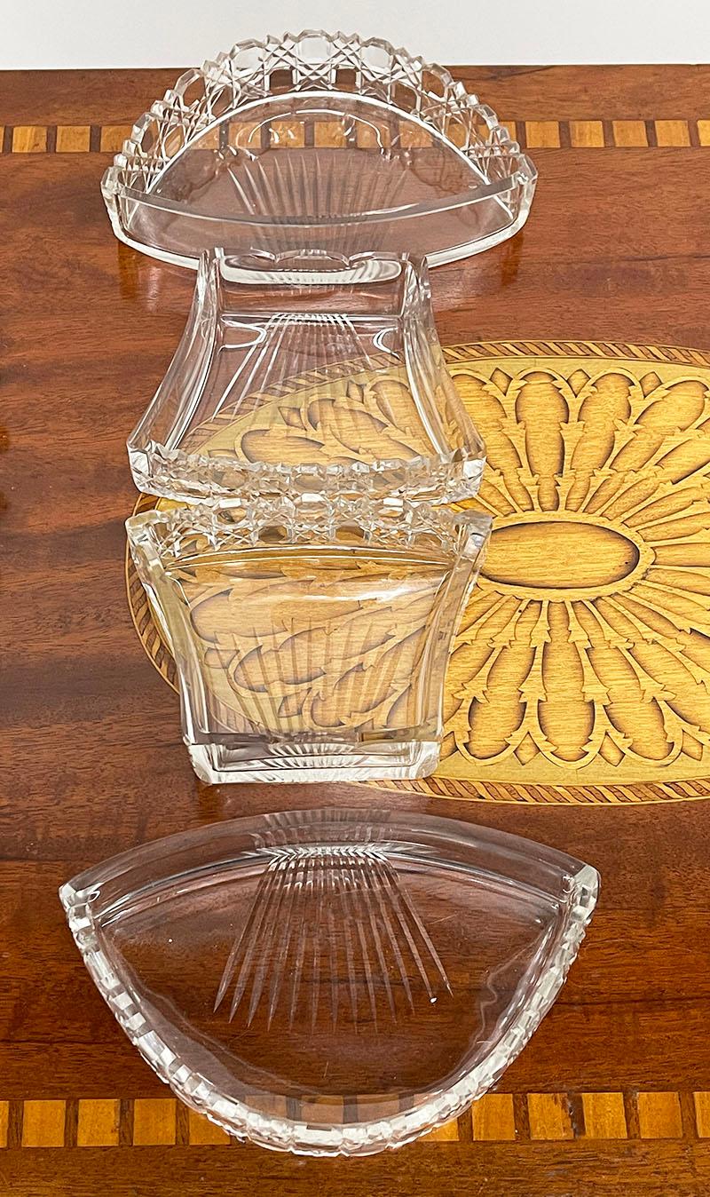 19th Century Russian Crystal Cut Set Wit Castellated Rims For Sale 7