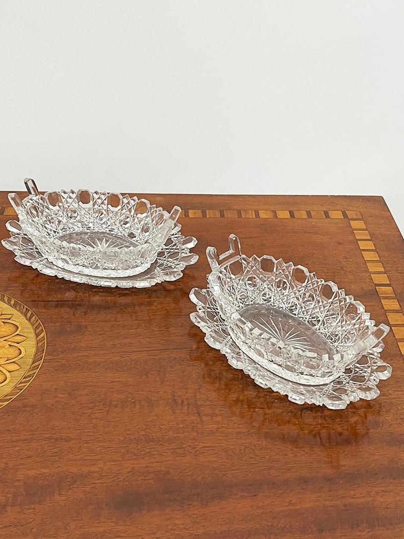 19th Century Russian Crystal Cut Set Wit Castellated Rims For Sale 2