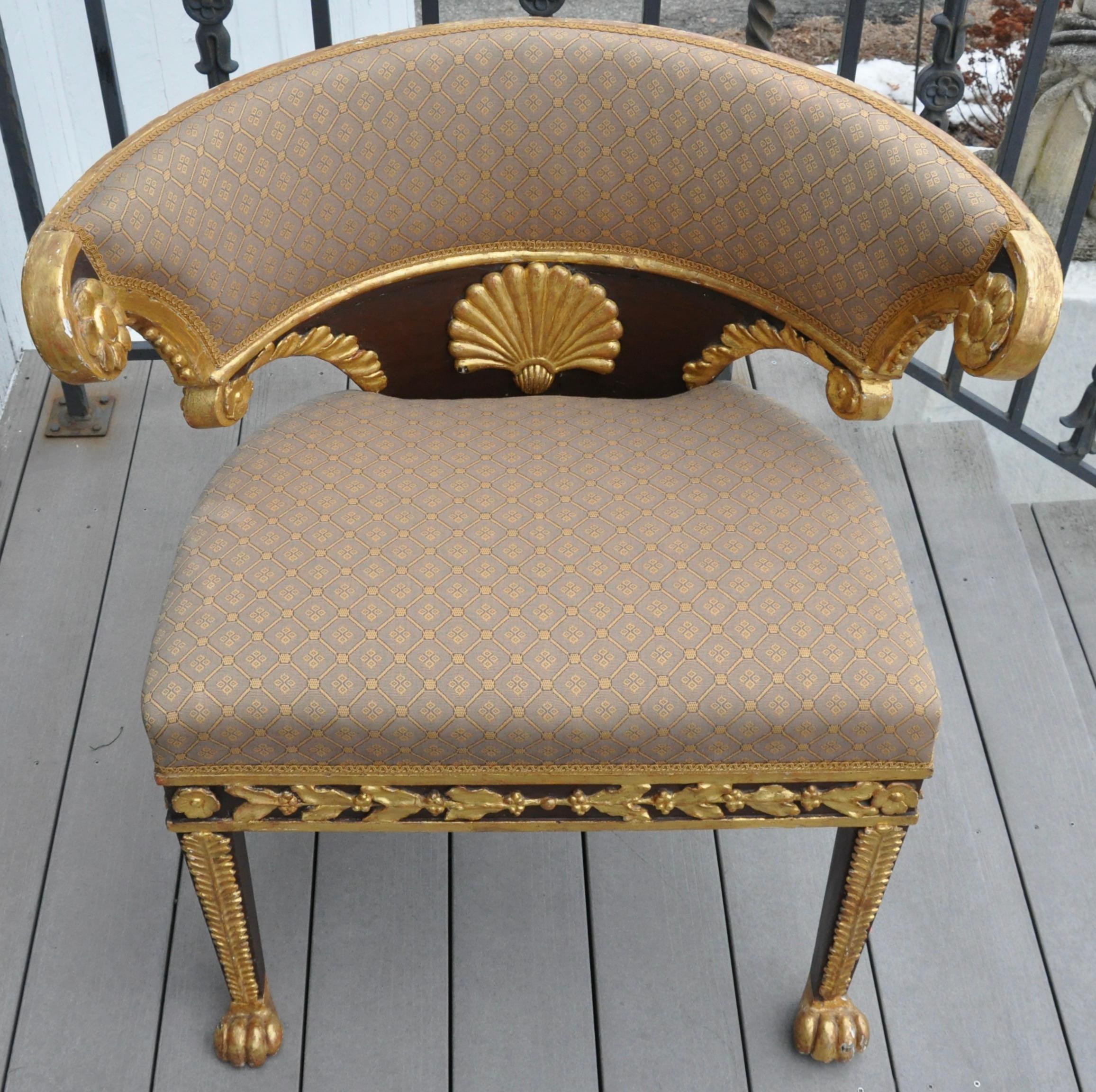 19th Century Russian Giltwood Armchair For Sale 1