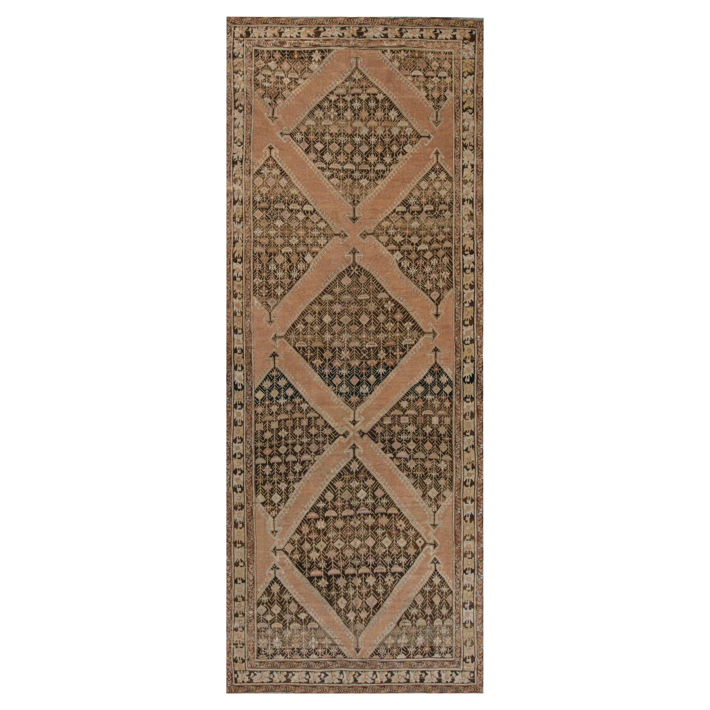 Russischer Karabagh-Teppich aus dem 19. Jahrhundert, handgefertigt aus Wolle