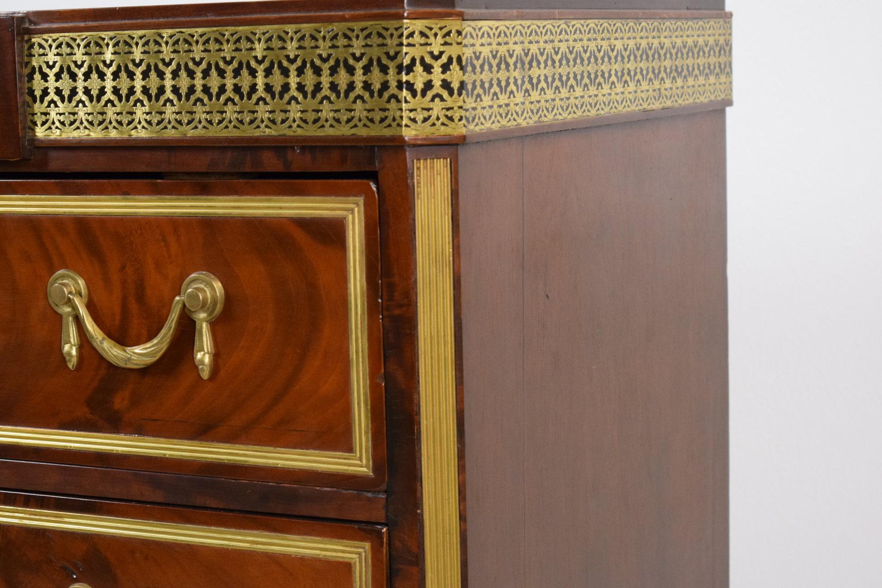 19th Century, Russian Chest of Drawers with Gilded Bronzes 9