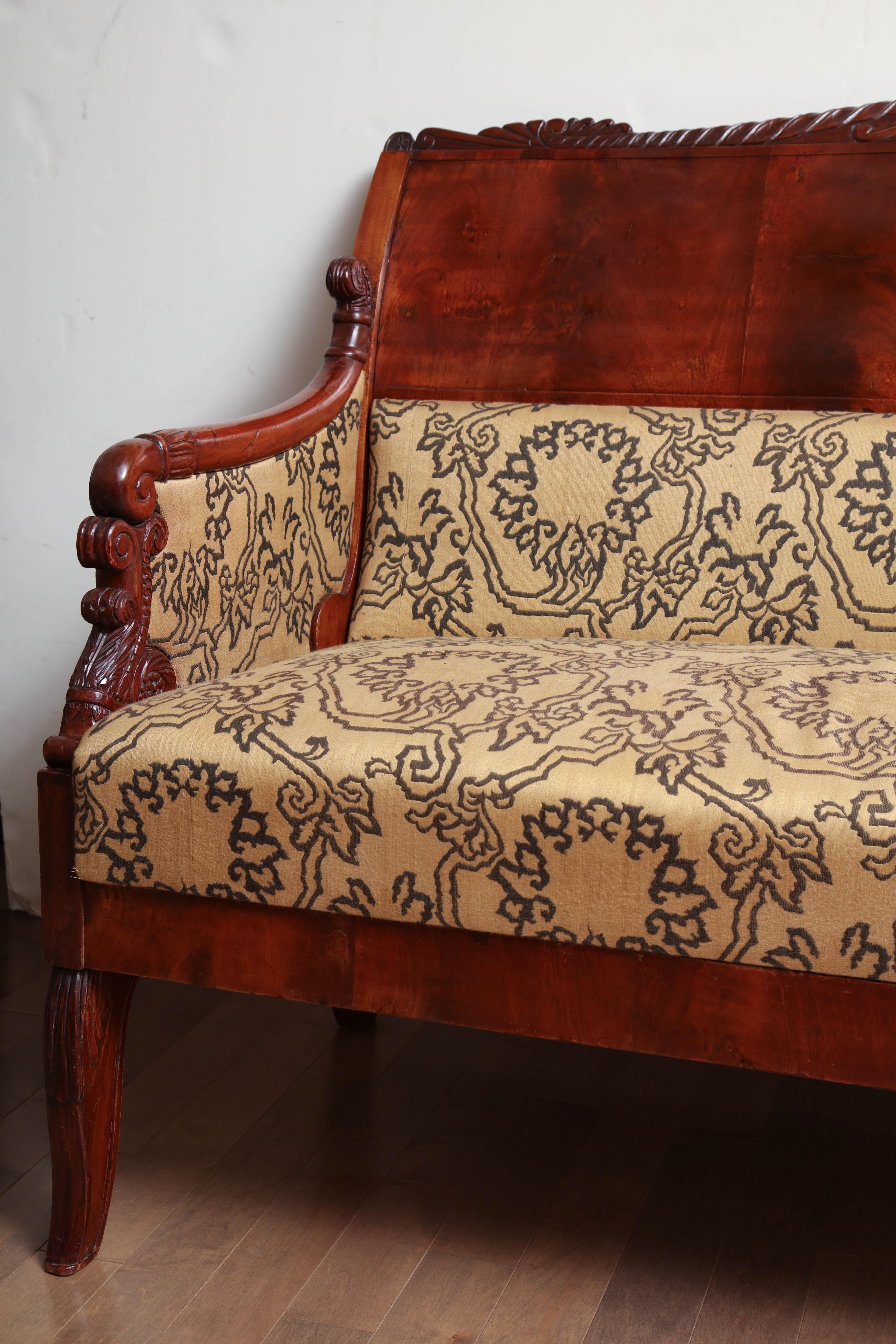 russian couch