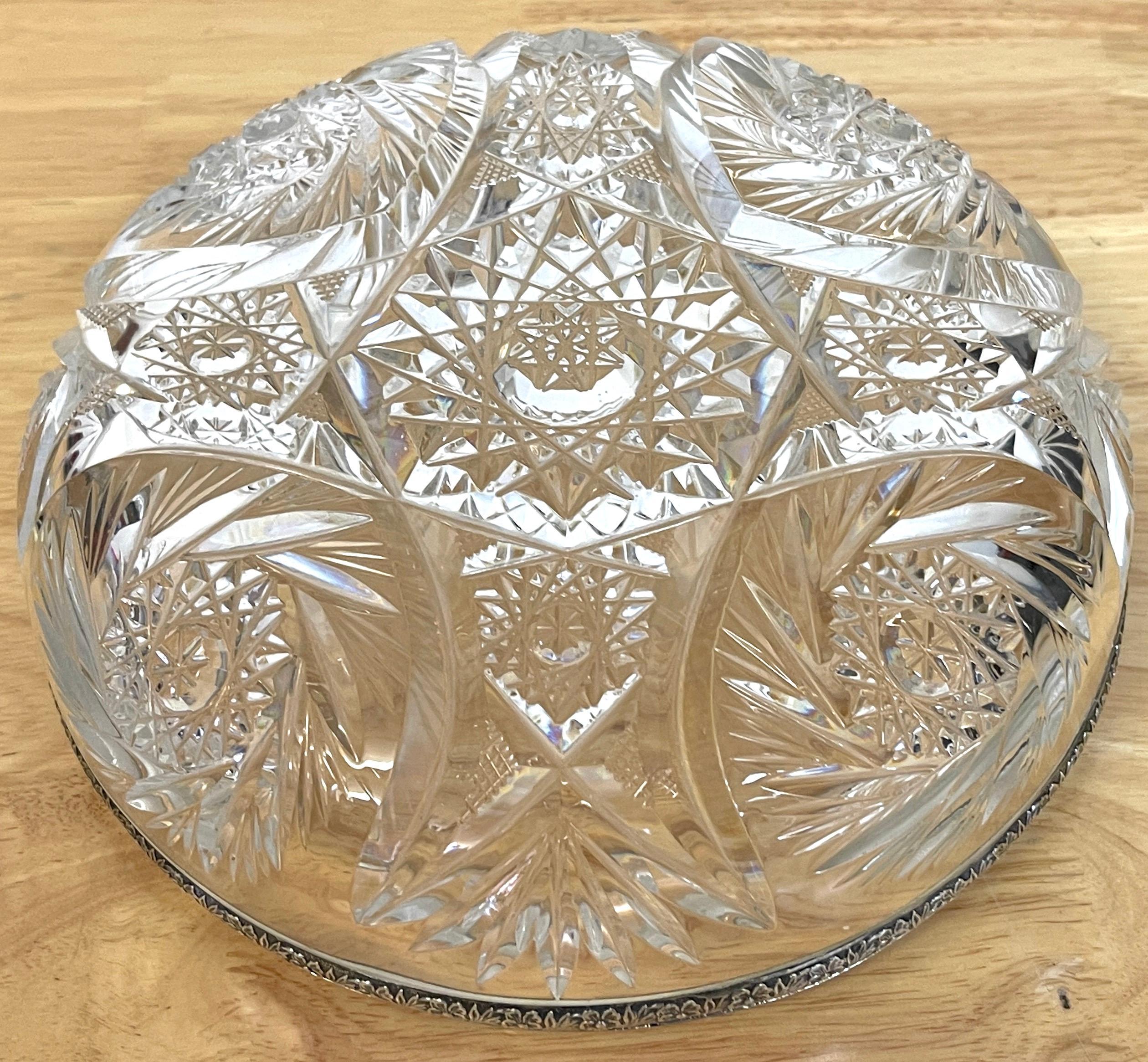 Panier russe du 19e siècle en argent et verre taillé à poignée pivotante en vente 2