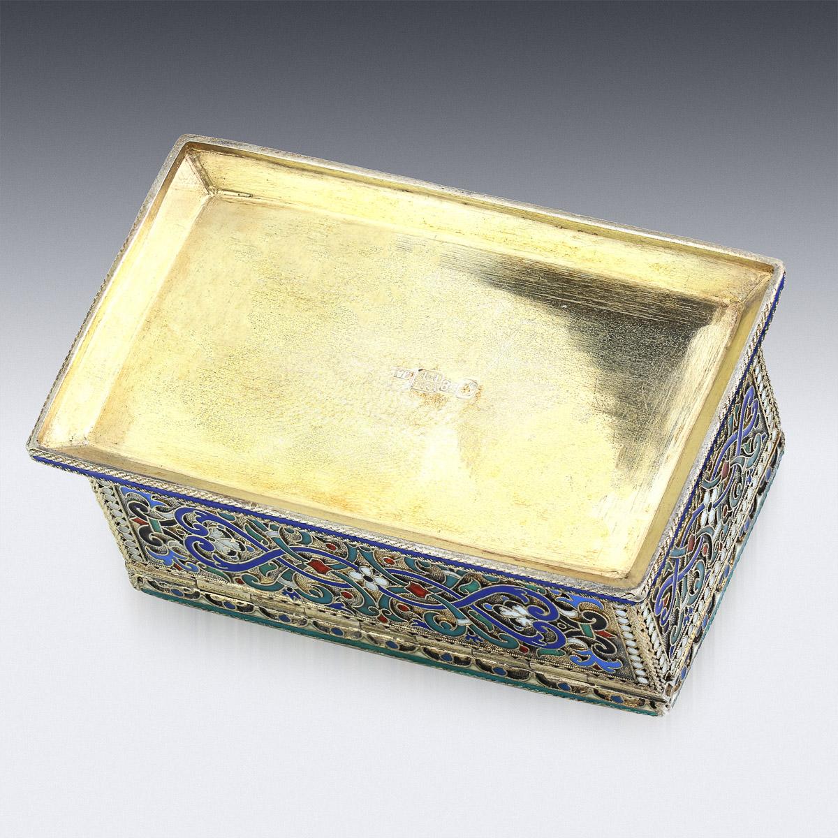 19th Century Russian Solid Silver & Enamel Stamp Box, c.1888 4