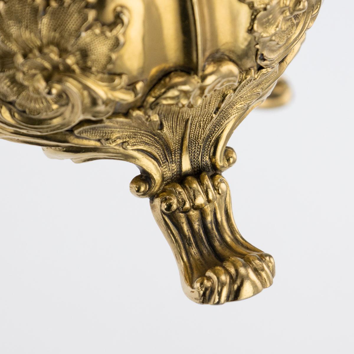19th Century Russian Solid Silver-Gilt Cup and Cover, St-Petersburg, circa 1842 10