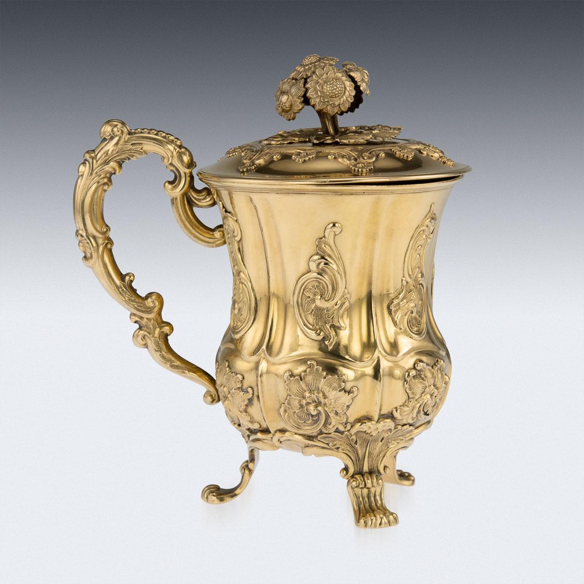 19th Century Russian Solid Silver-Gilt Cup and Cover, St-Petersburg, circa 1842 In Good Condition In Royal Tunbridge Wells, Kent