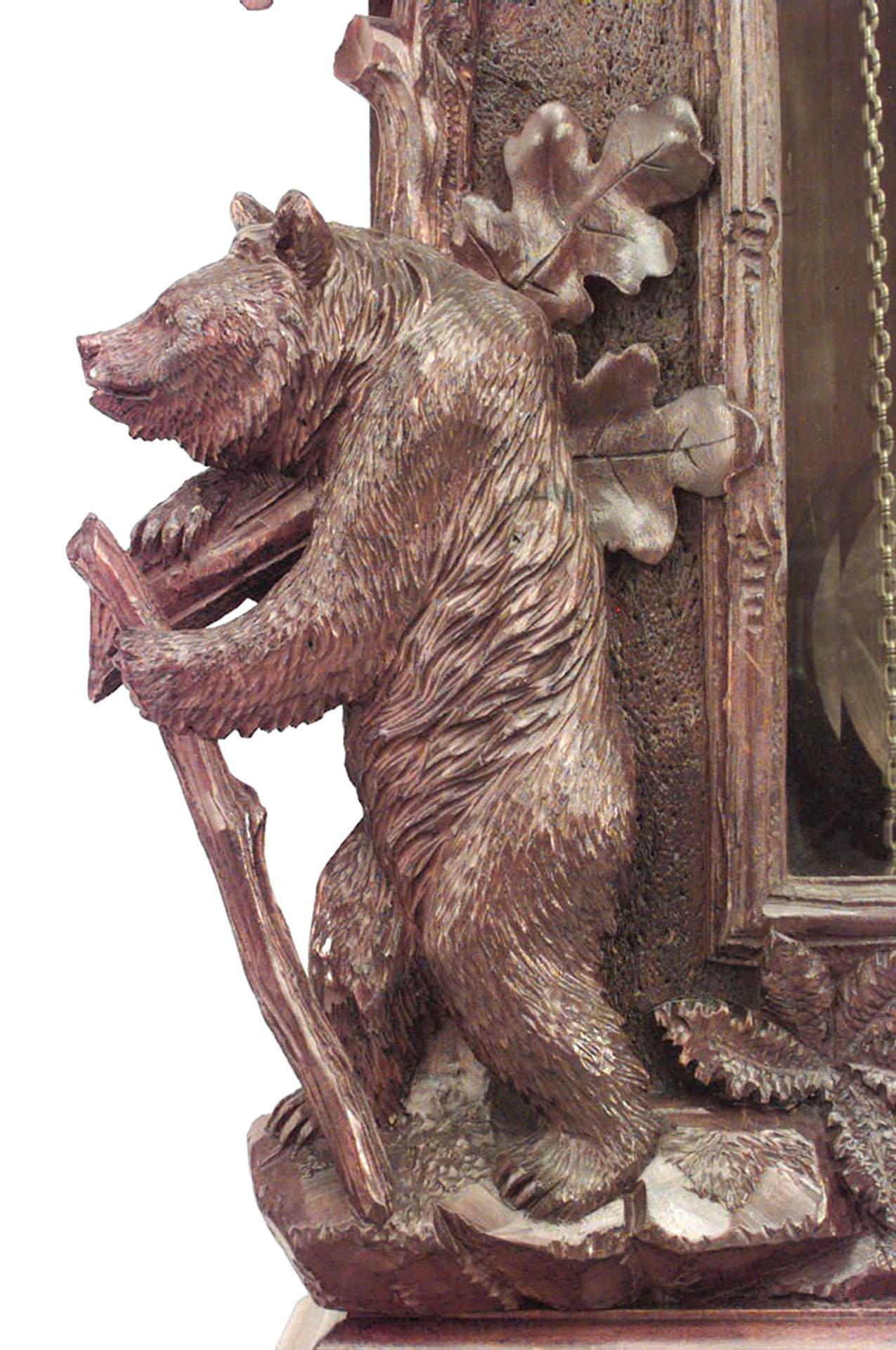 Rustikale Schwarzwald-Standuhr aus dem 19. Jahrhundert im Zustand „Gut“ im Angebot in New York, NY