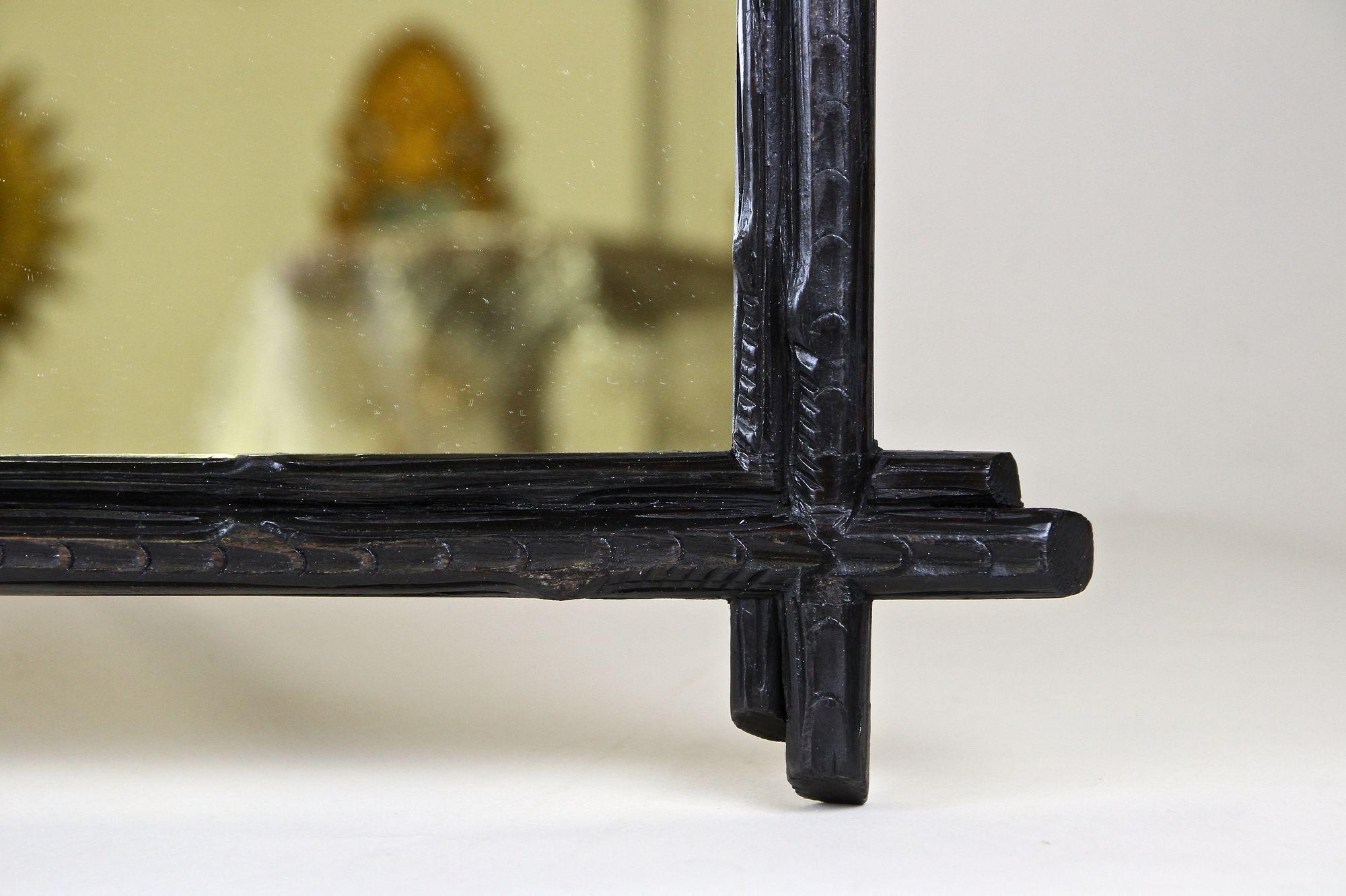 Specchio rustico Black Forest del XIX secolo con foglie di Oak, Austria circa 1870 in vendita 1